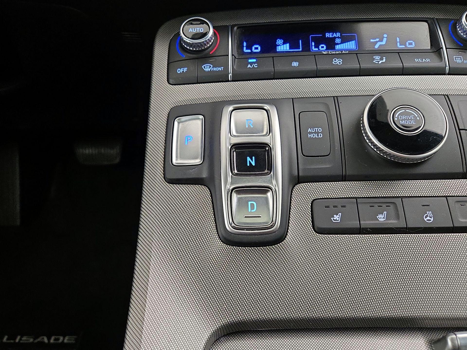 Thumbnail: 2022 Hyundai Palisade - 18