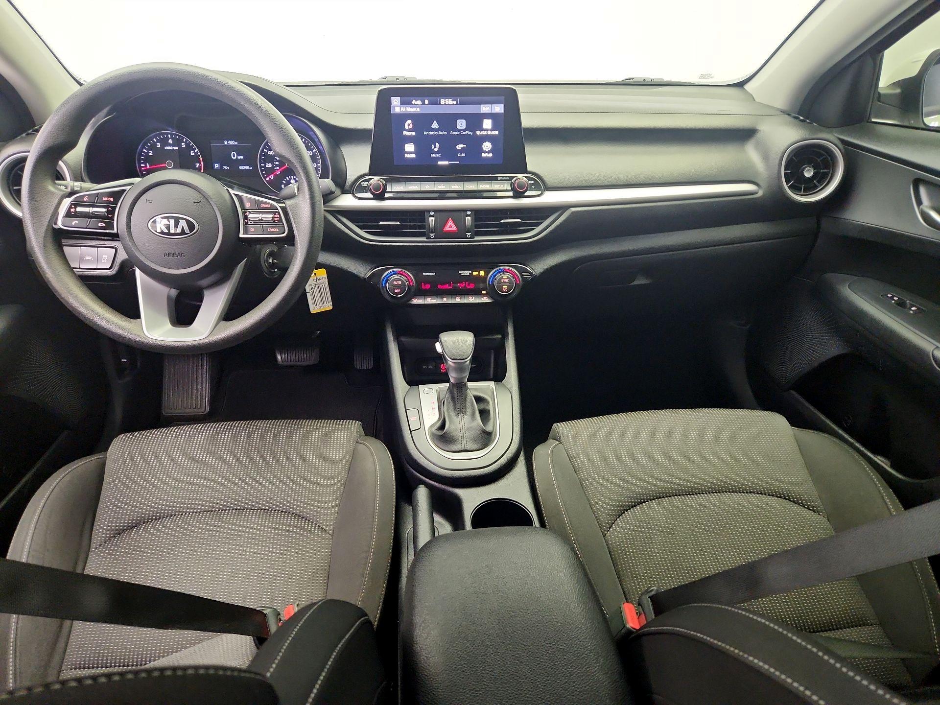 Thumbnail: 2019 Kia Forte - 9