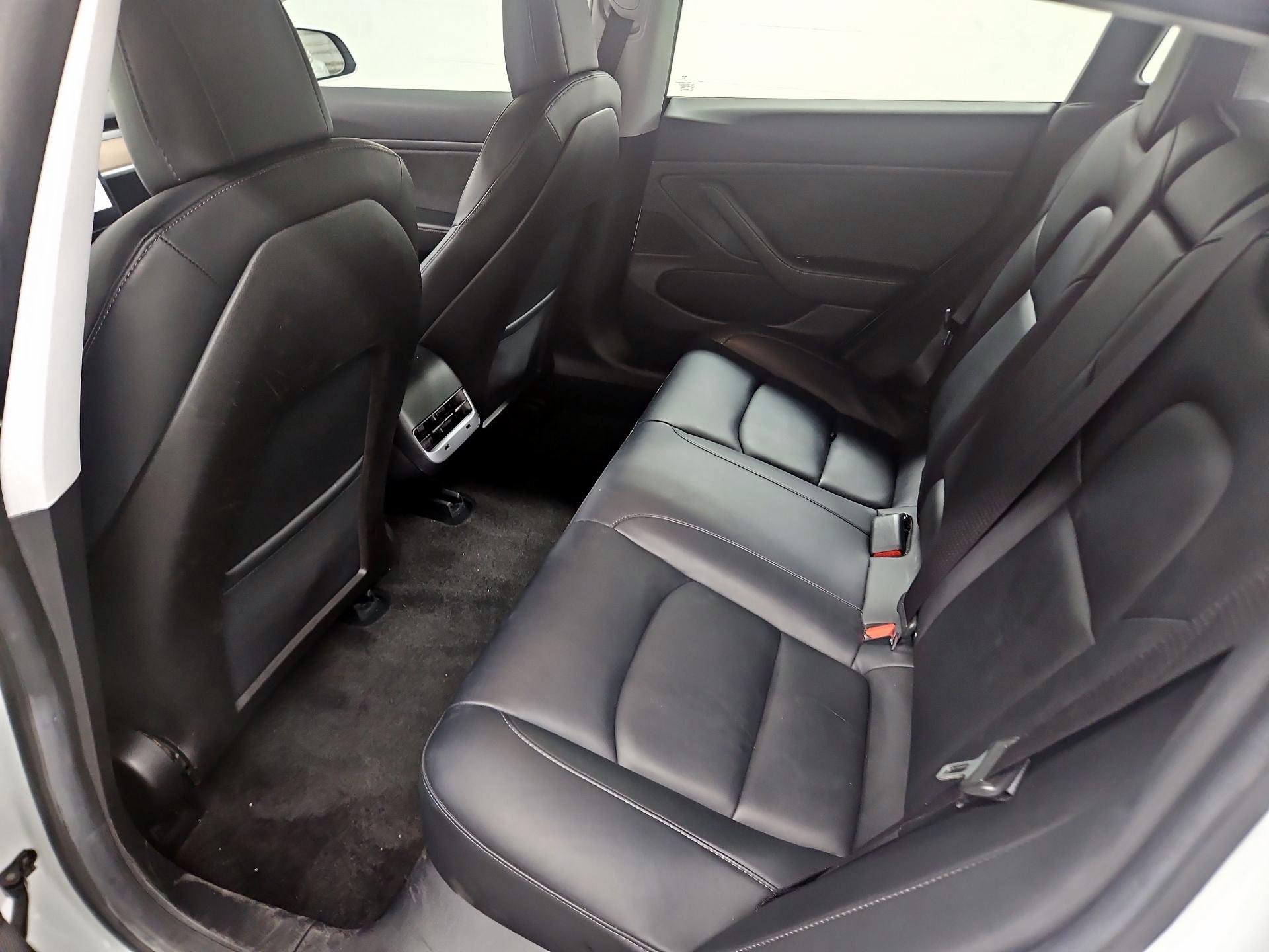 Thumbnail: 2019 Tesla Model 3 - 19