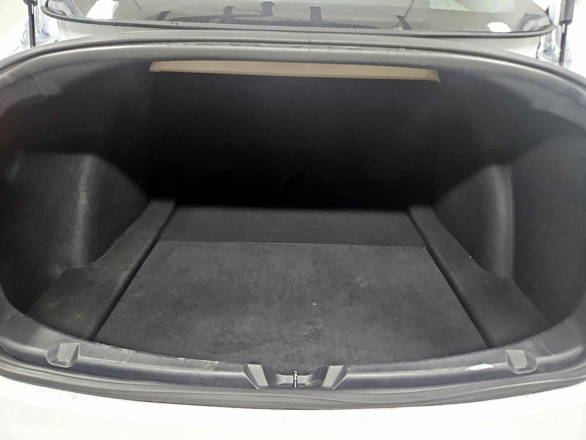 Thumbnail: 2019 Tesla Model 3 - 20