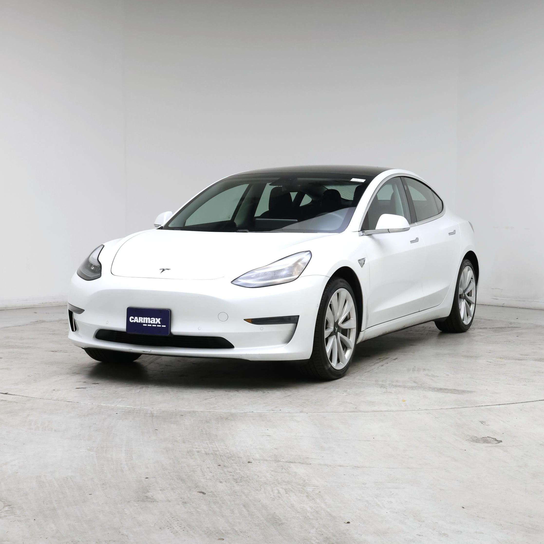 Thumbnail: 2019 Tesla Model 3 - 4