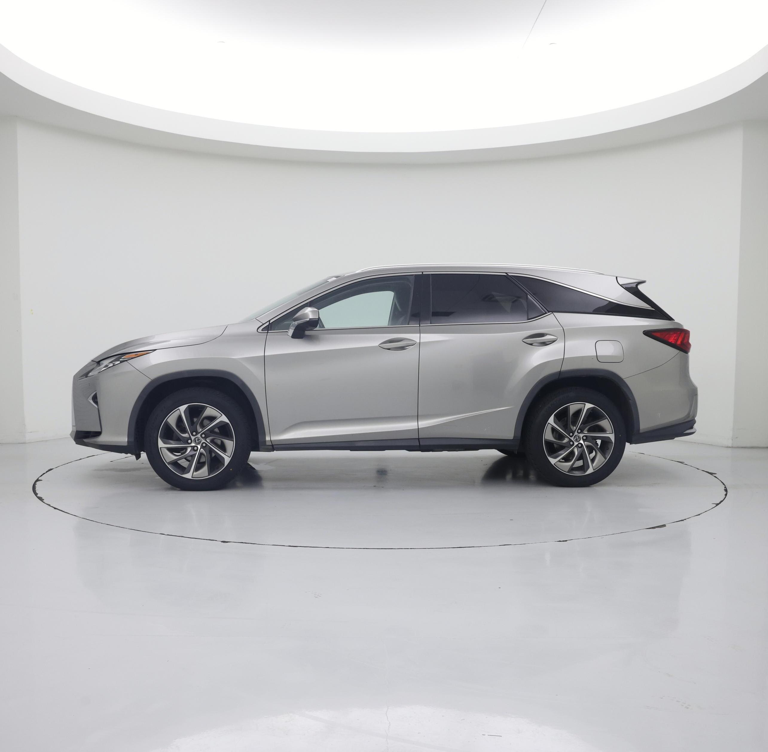 Thumbnail: 2018 Lexus RX - 3