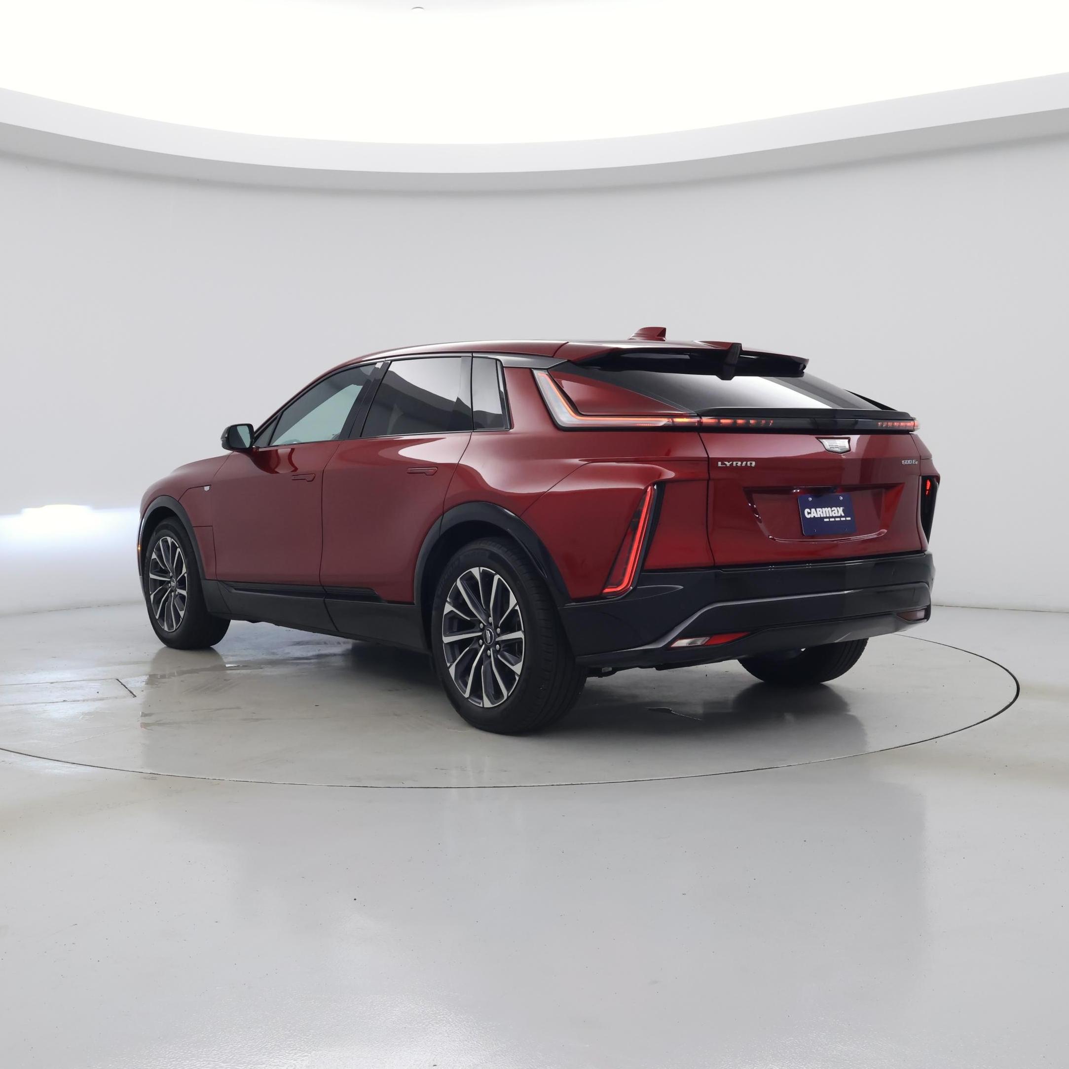 Thumbnail: 2024 Cadillac Lyriq - 2