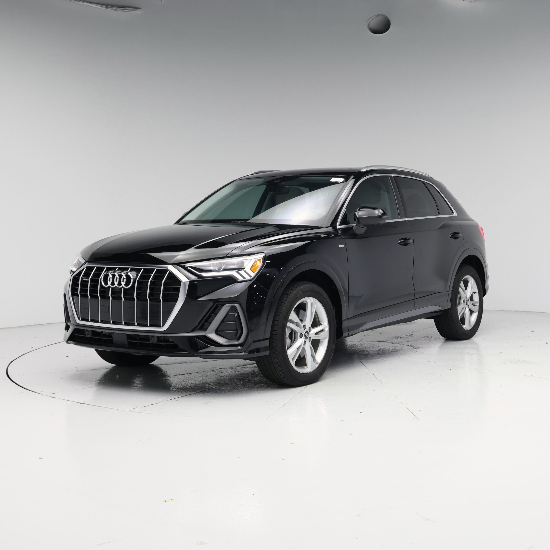 Thumbnail: 2024 Audi Q3 - 4