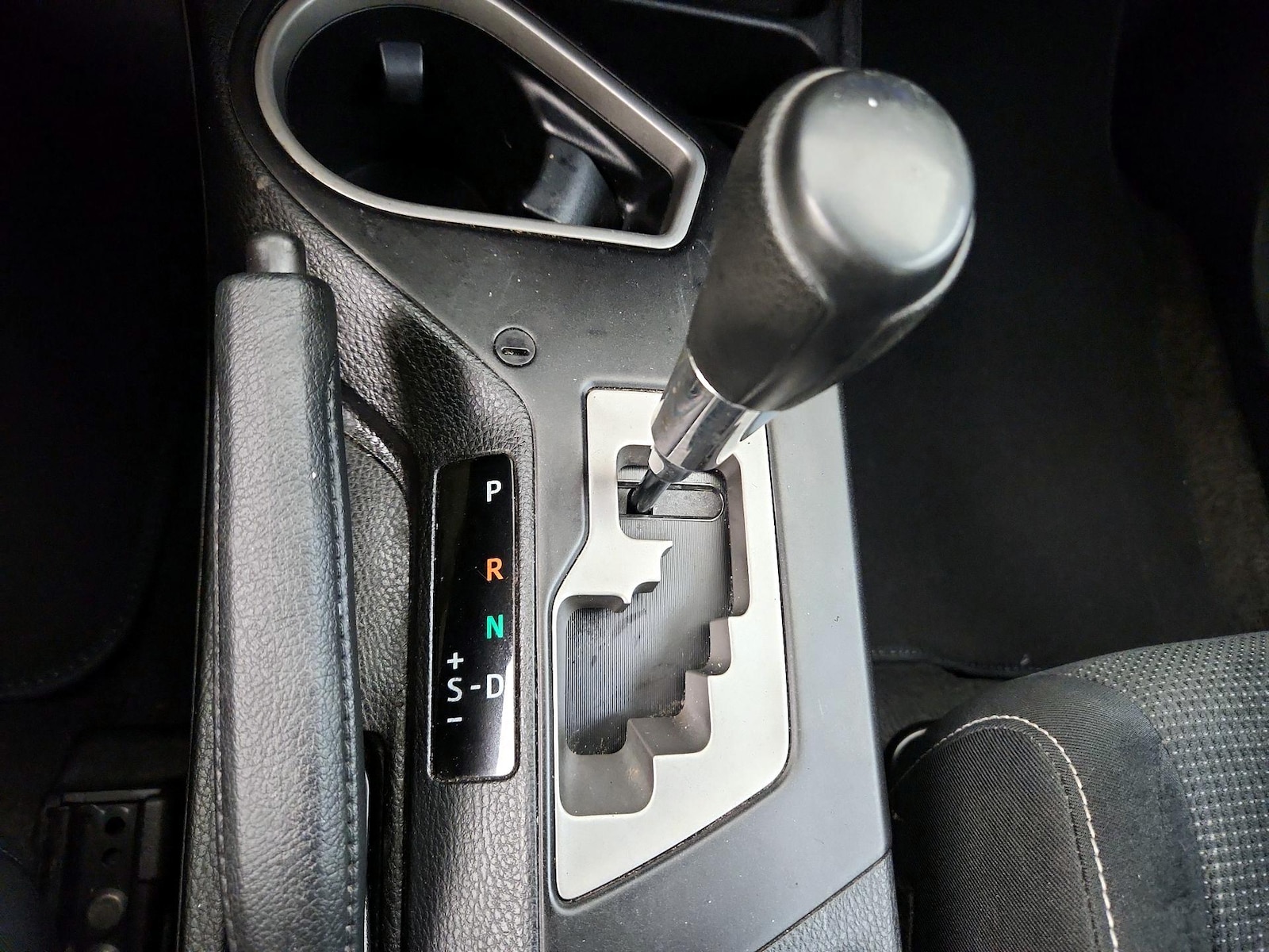 2016 Toyota RAV4 XLE, photo 18