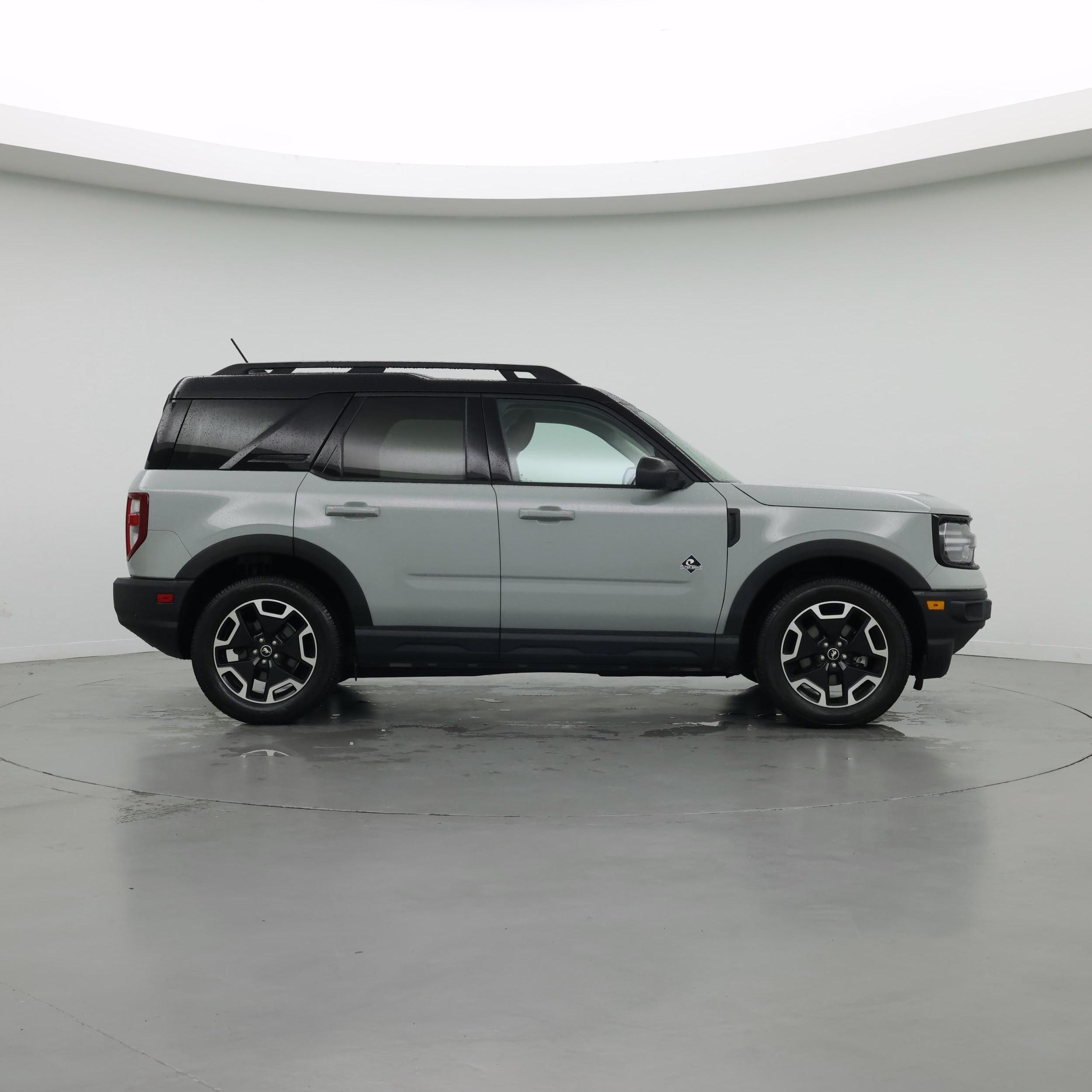 Thumbnail: 2022 Ford Bronco Sport - 7