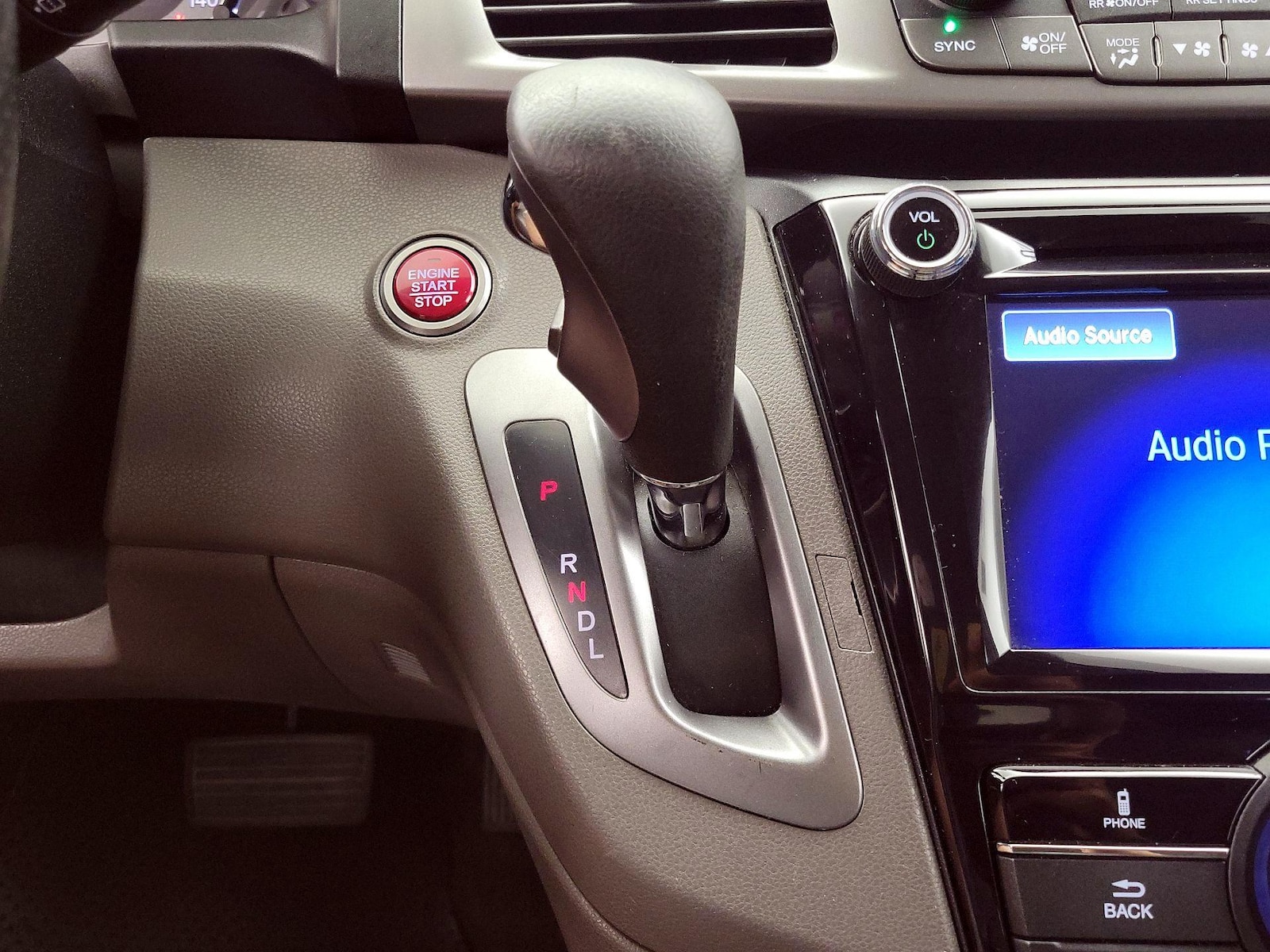 2017 Honda Odyssey EX-L - Photo 18