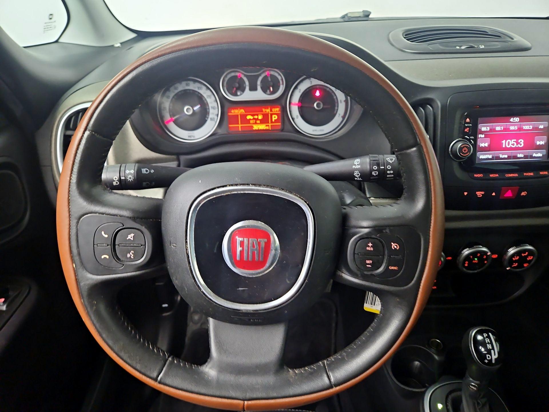 Thumbnail: 2015 Fiat 500L - 10