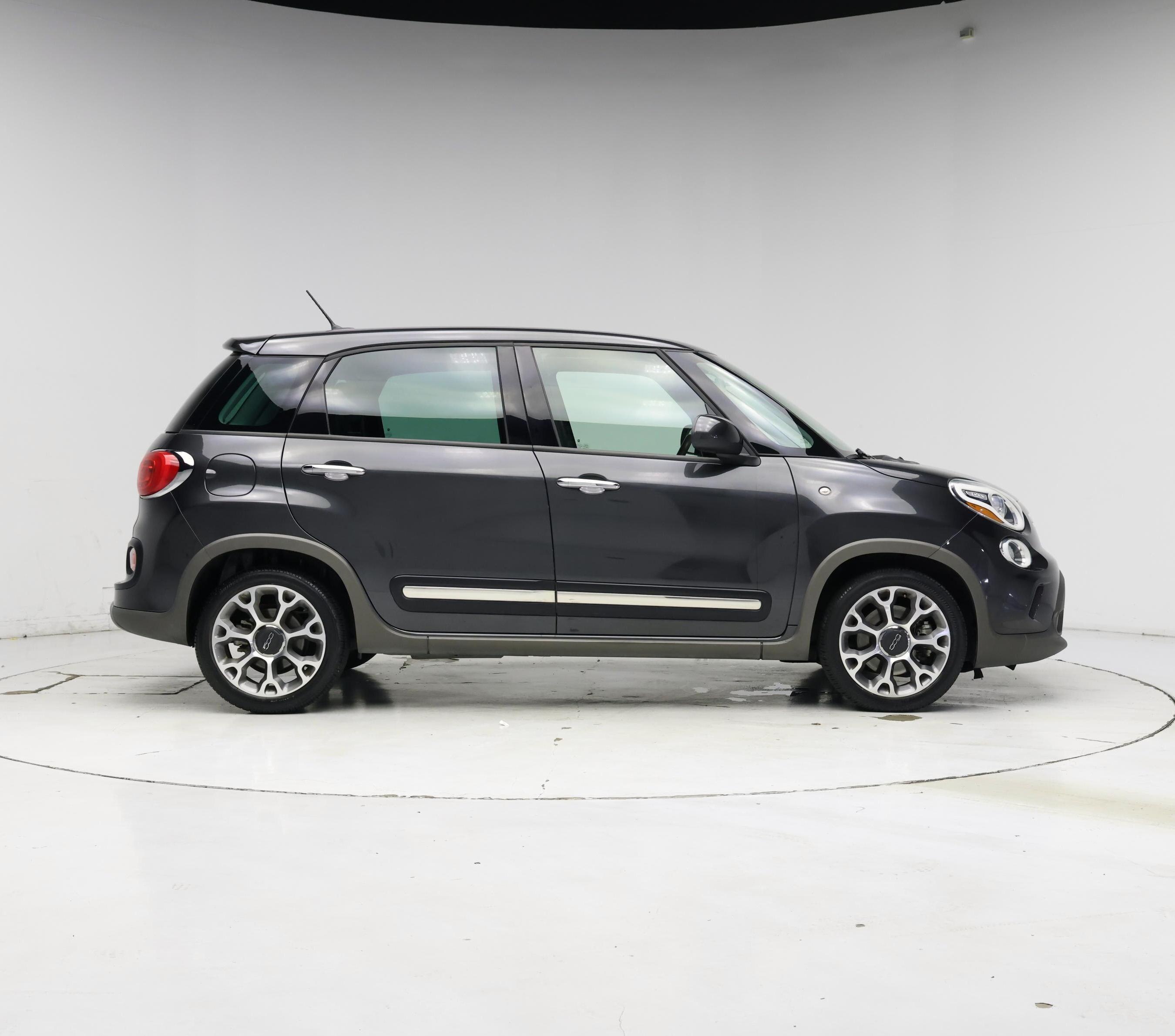Thumbnail: 2015 Fiat 500L - 7
