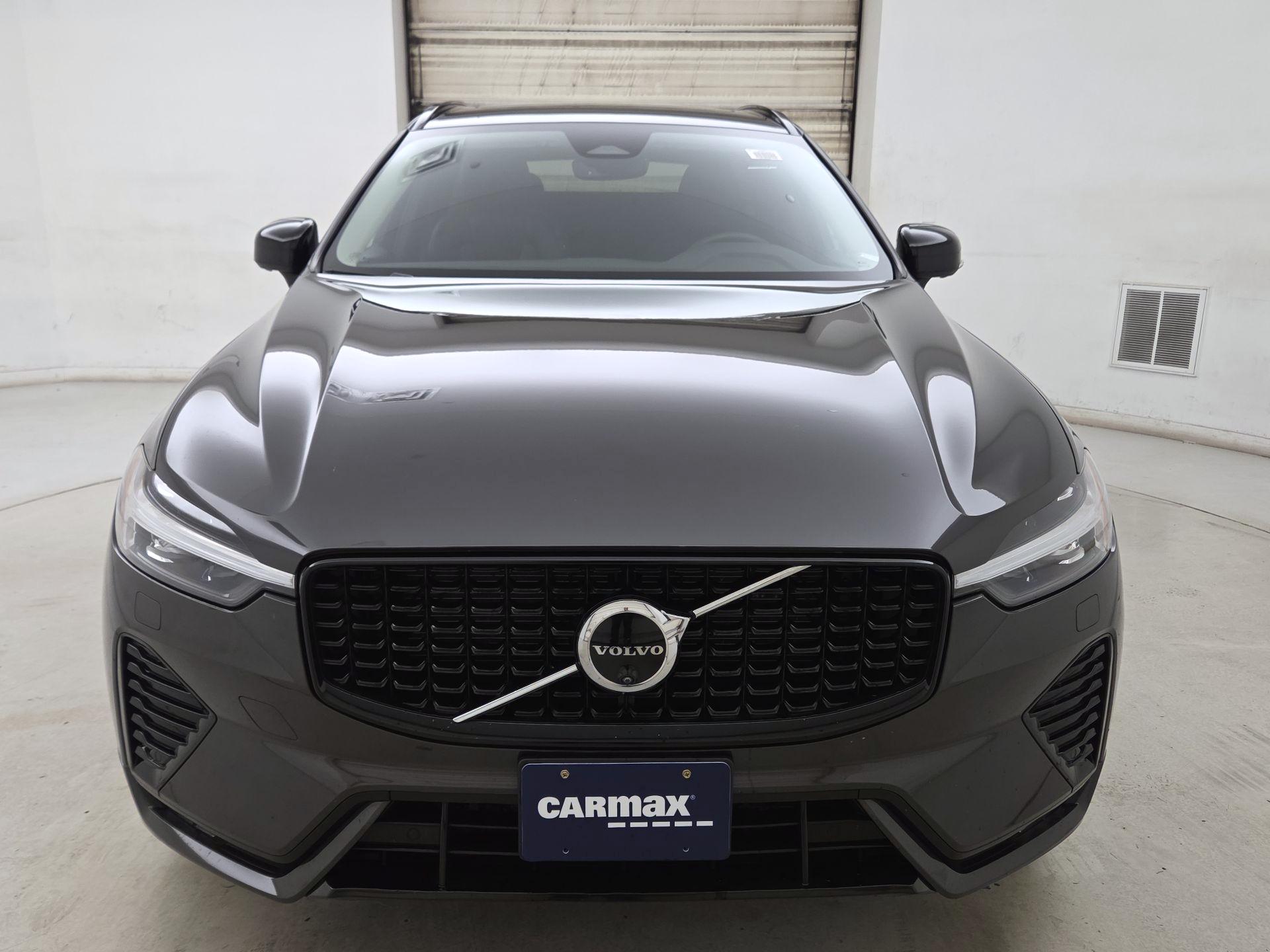 Thumbnail: 2025 Volvo XC60 - 2