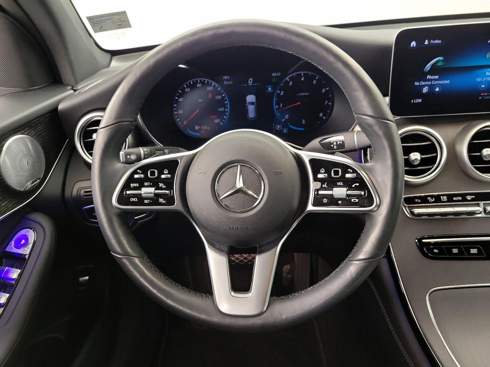 2020 Mercedes-Benz GLC GLC300 - Photo 11
