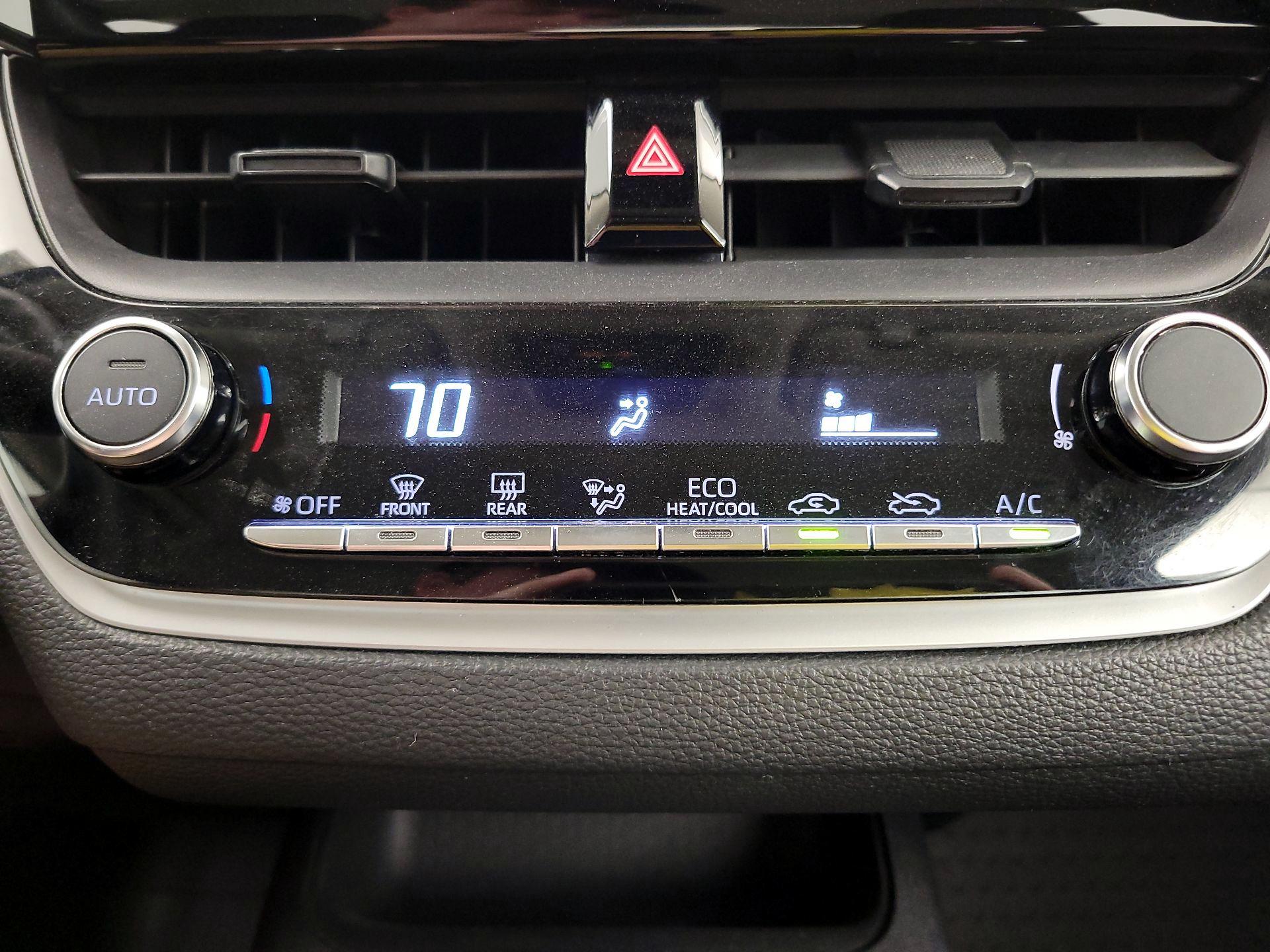 Thumbnail: 2024 Toyota Corolla - 16