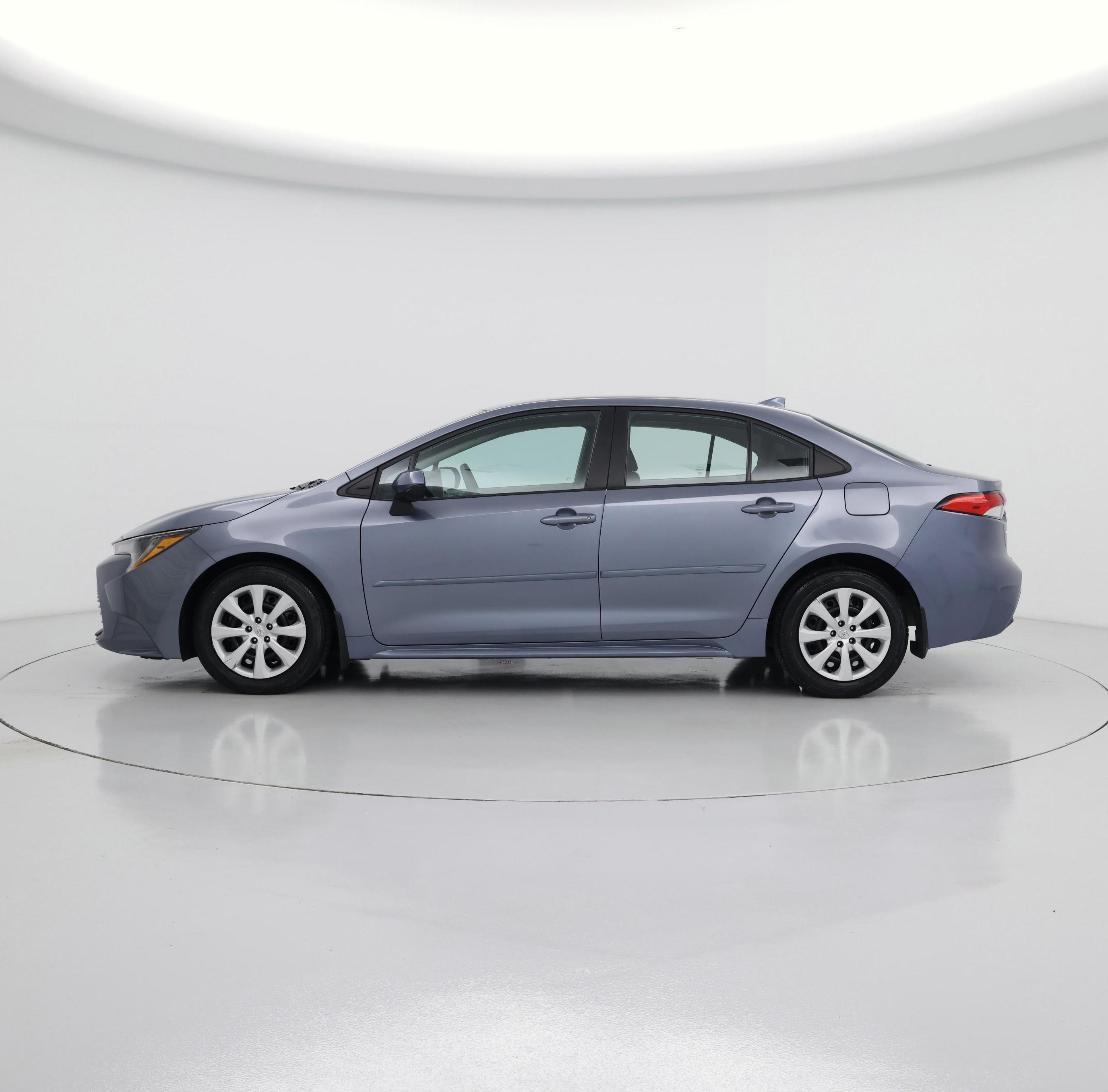 Thumbnail: 2024 Toyota Corolla - 3