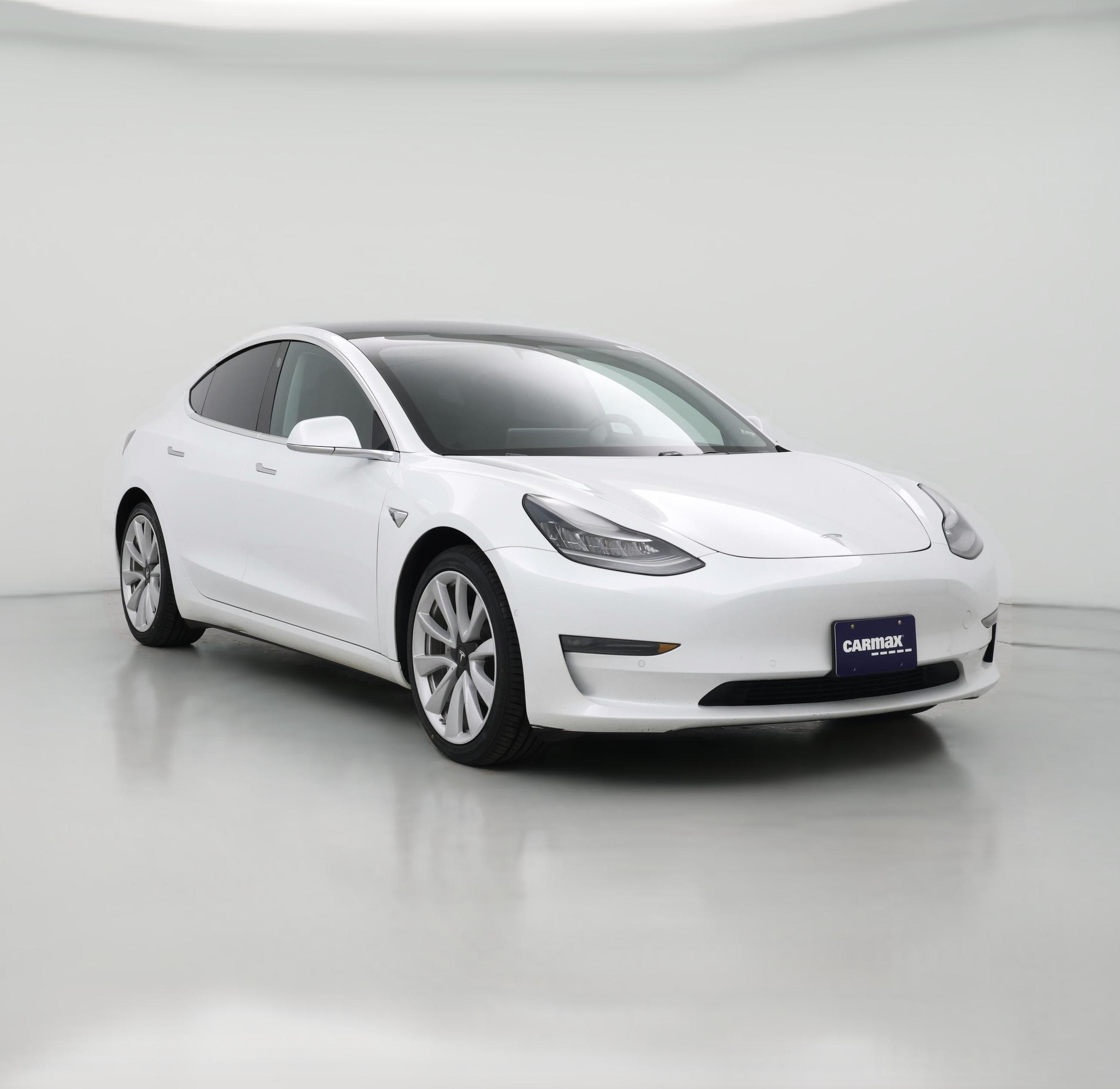 Thumbnail: 2019 Tesla Model 3 - 1