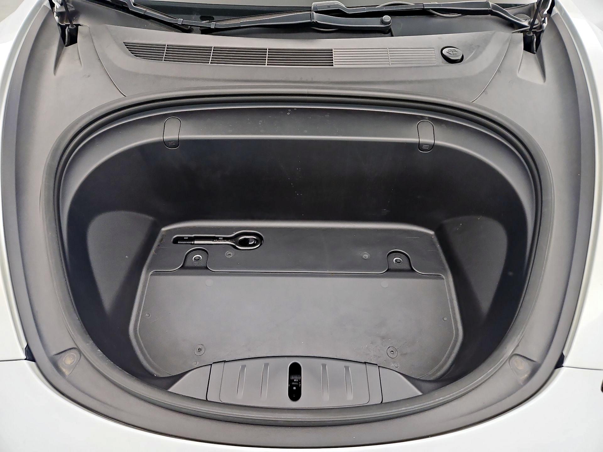 Thumbnail: 2019 Tesla Model 3 - 20