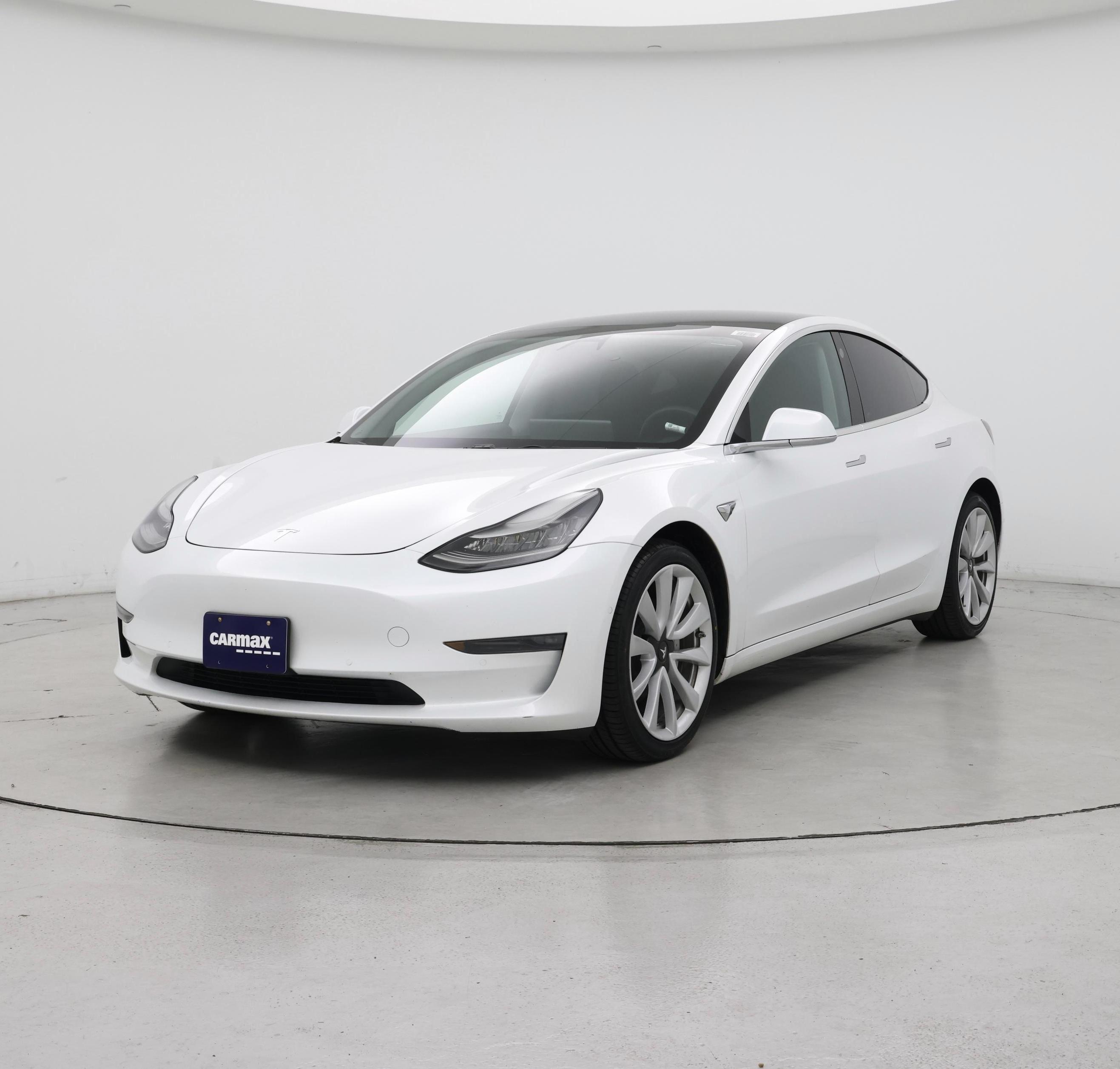 Thumbnail: 2019 Tesla Model 3 - 4