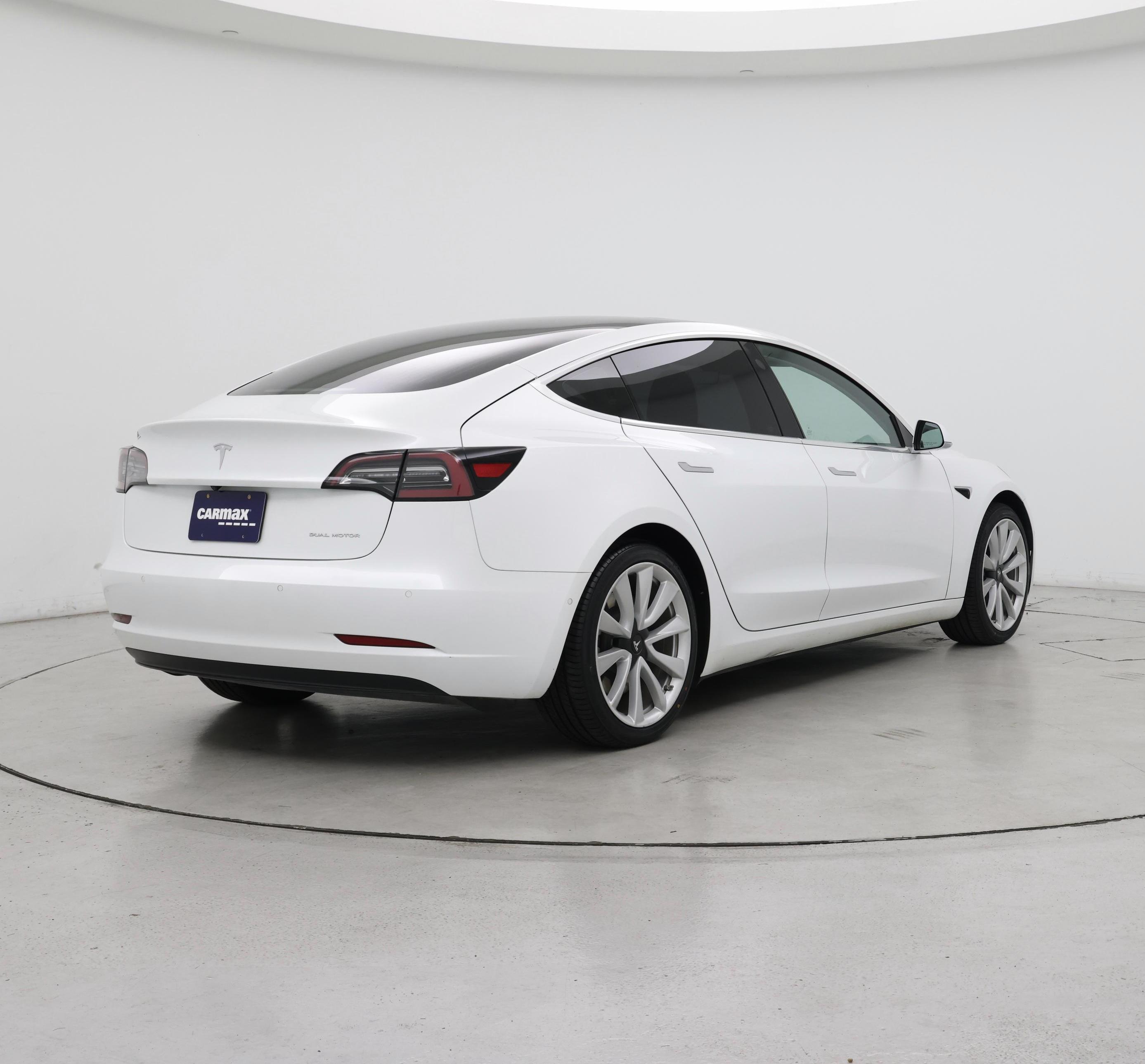 Thumbnail: 2019 Tesla Model 3 - 8