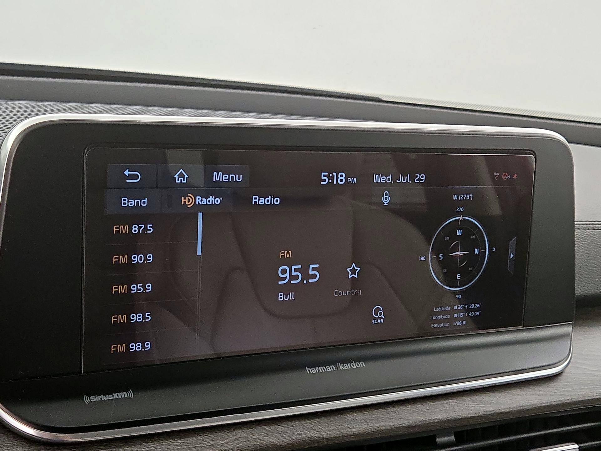 Thumbnail: 2021 Kia Telluride - 16