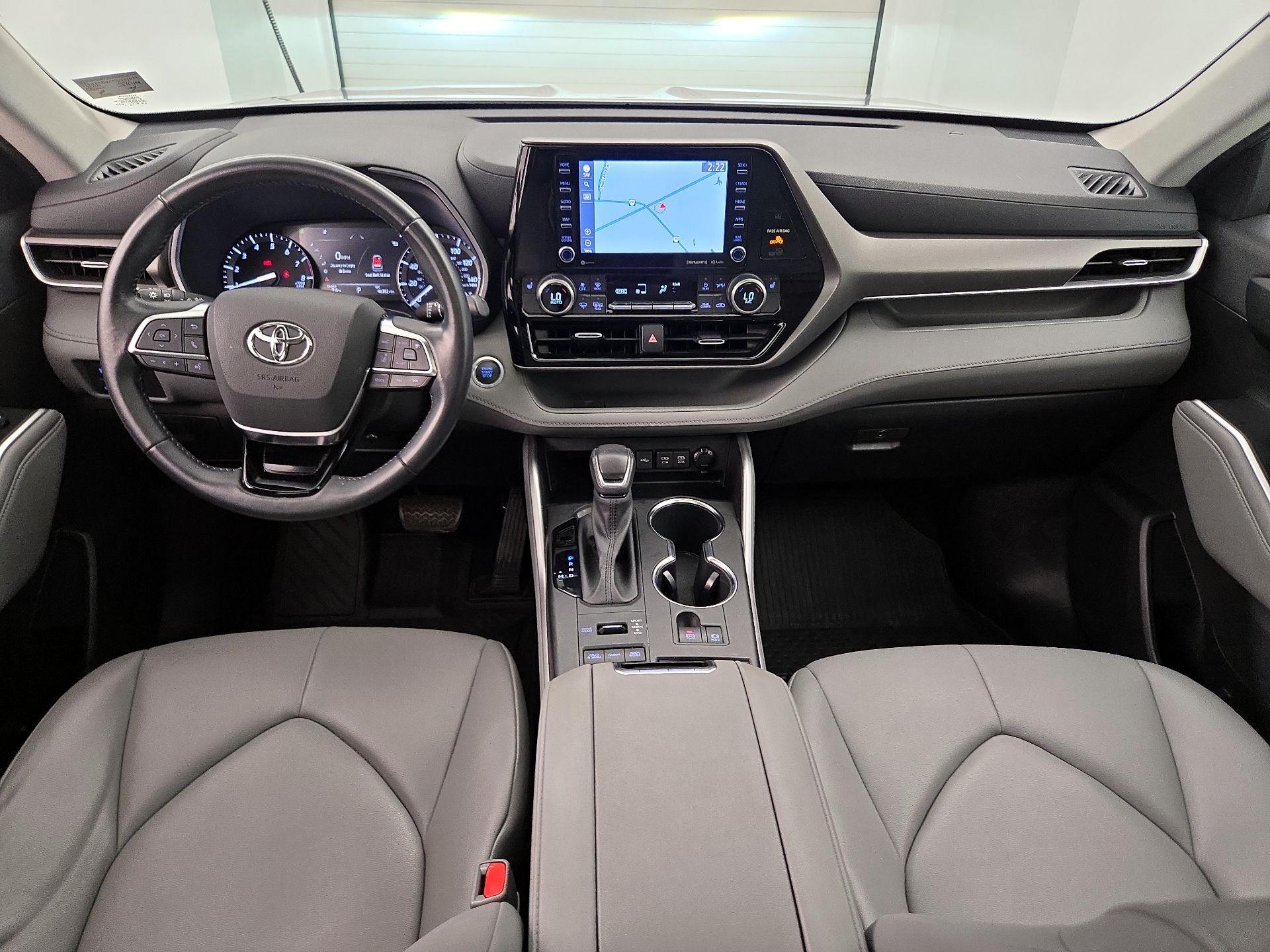 Thumbnail: 2021 Toyota Highlander - 9