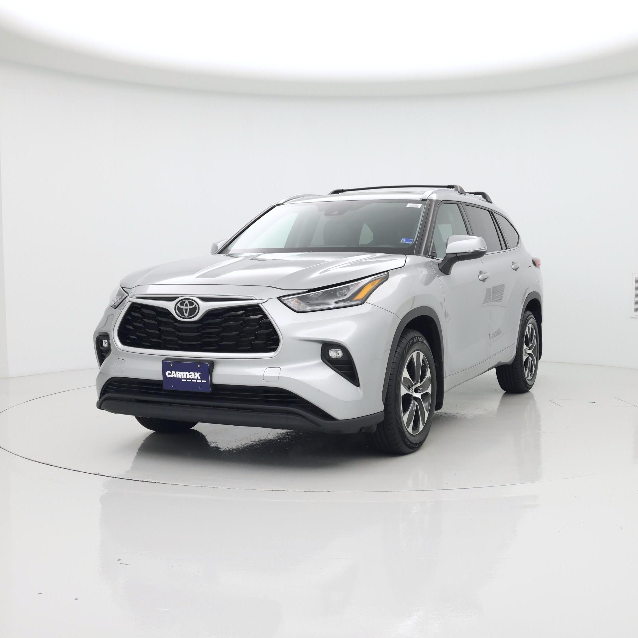 Thumbnail: 2021 Toyota Highlander - 4