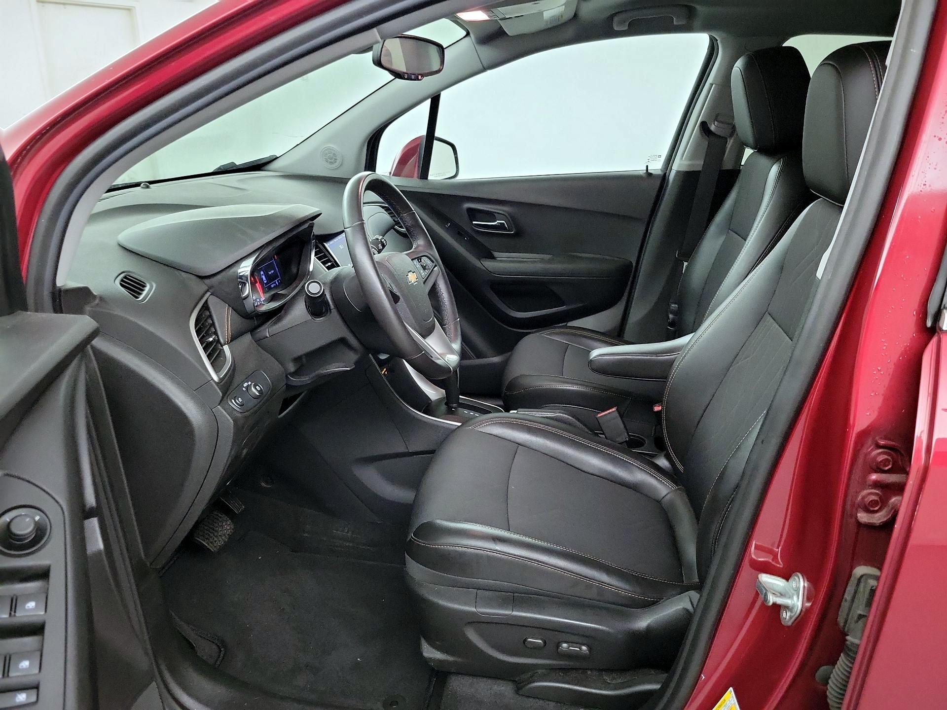 Thumbnail: 2020 Chevrolet Trax - 9