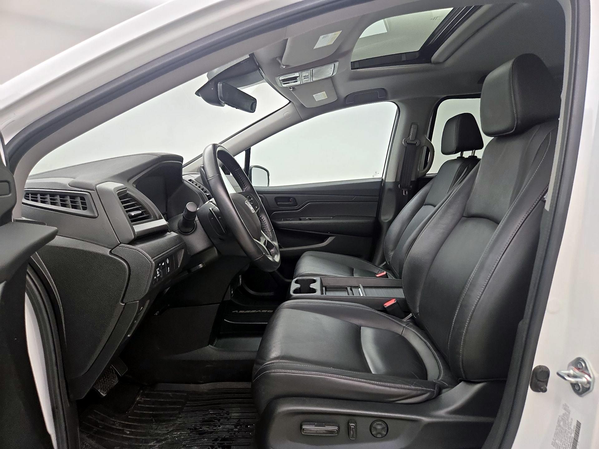 Thumbnail: 2023 Honda Odyssey - 11