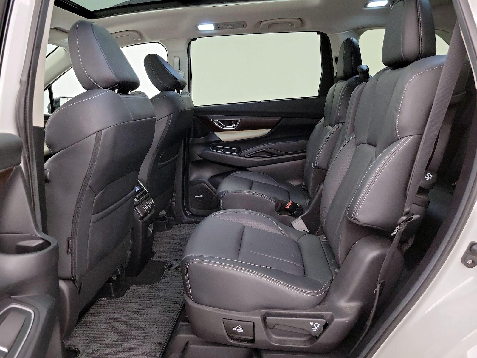 2022 Subaru Ascent Touring - Photo 22