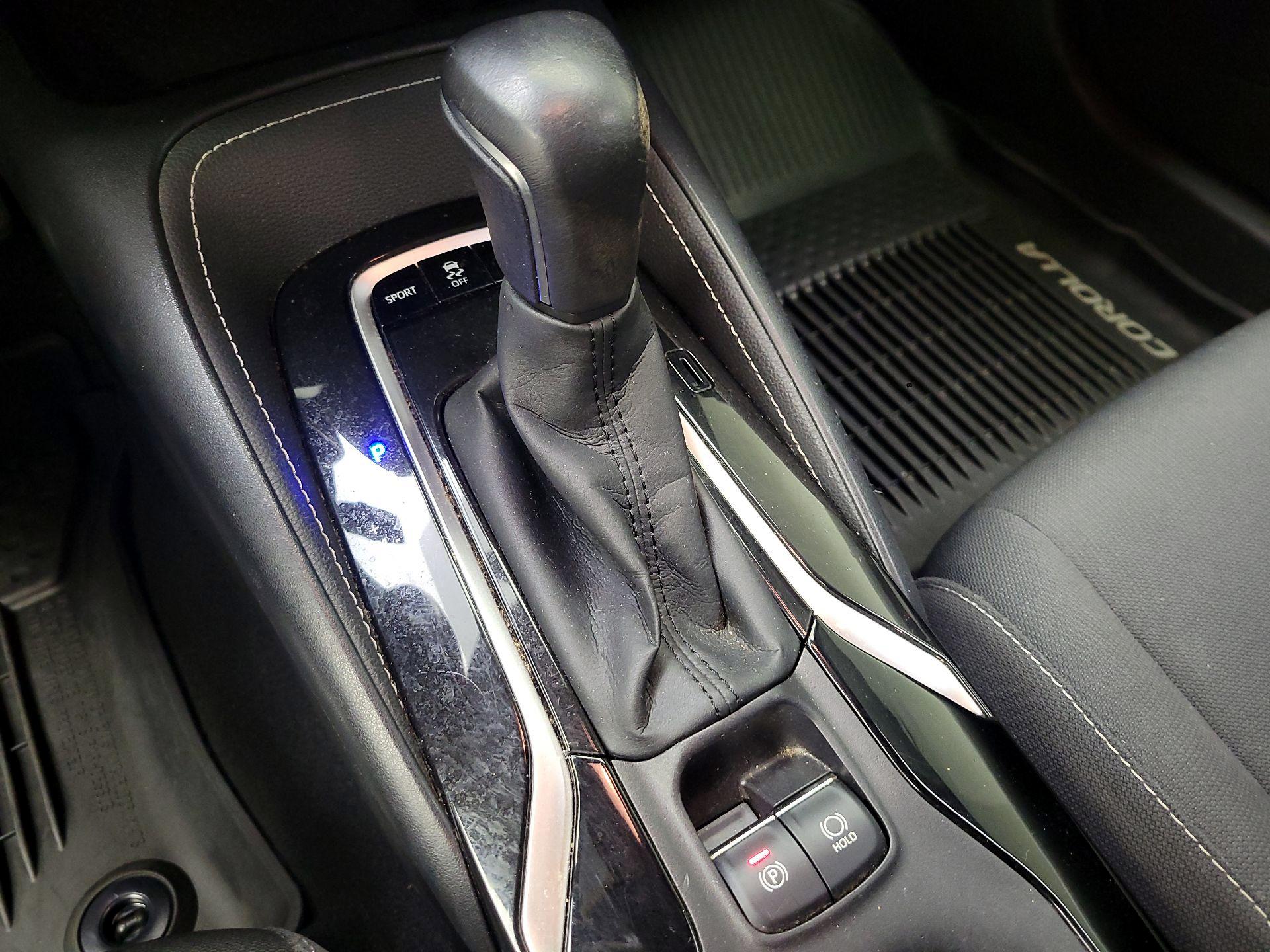Thumbnail: 2019 Toyota Corolla - 18
