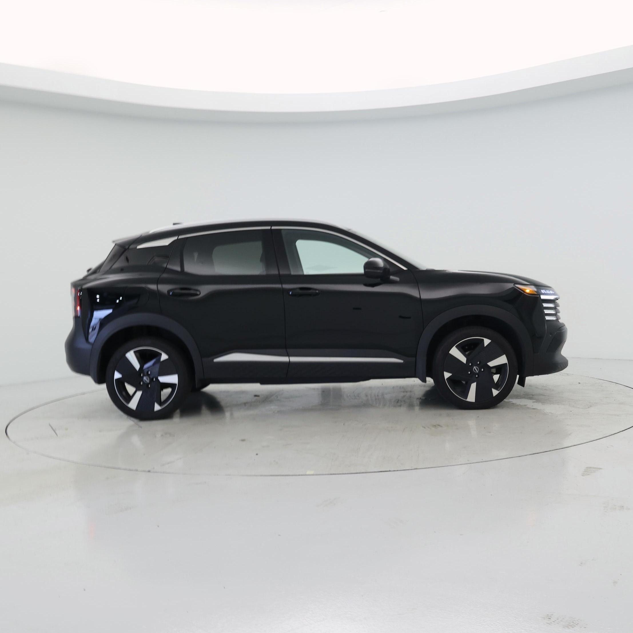 Thumbnail: 2025 Nissan Kicks - 7