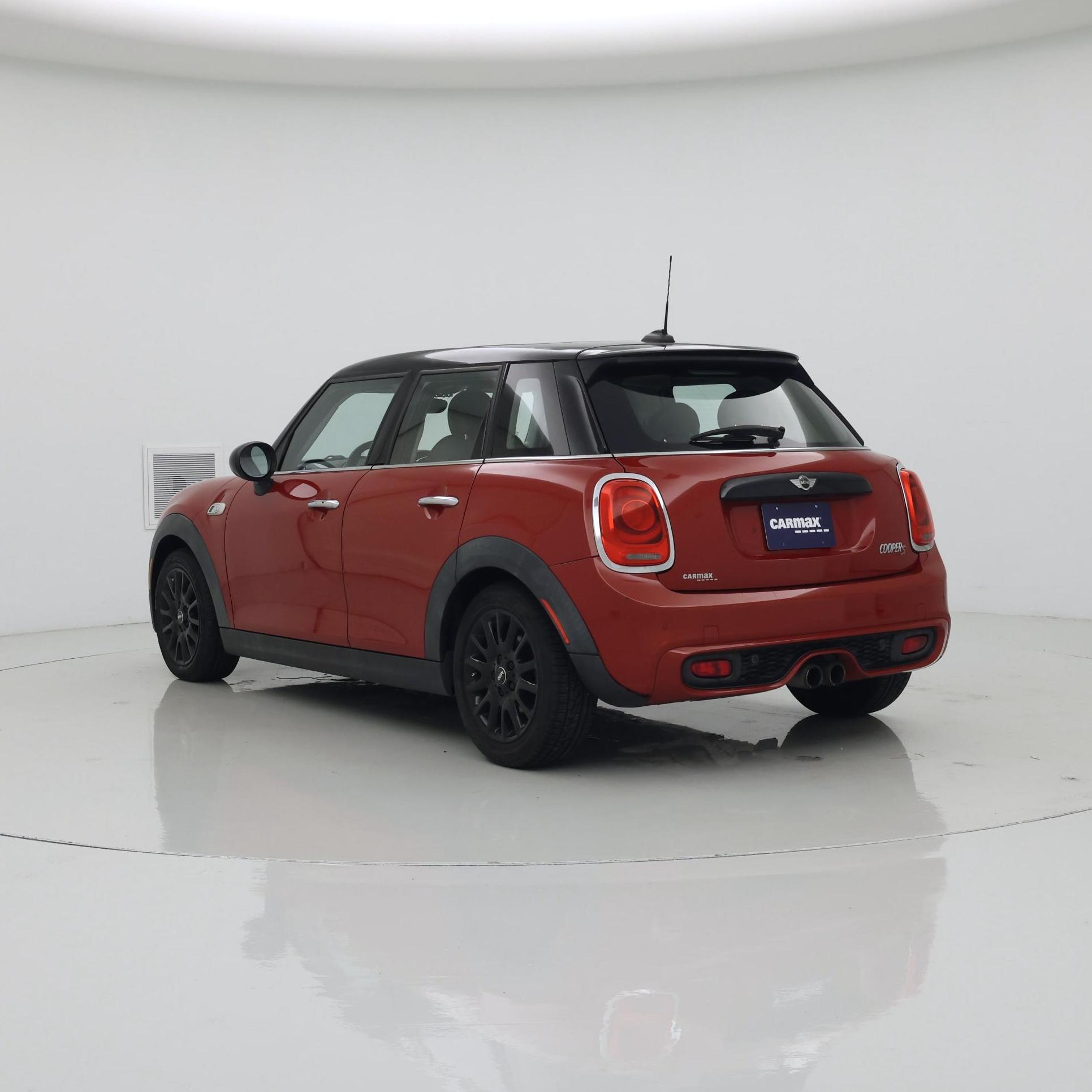 Thumbnail: 2015 MINI Cooper Hardtop - 2