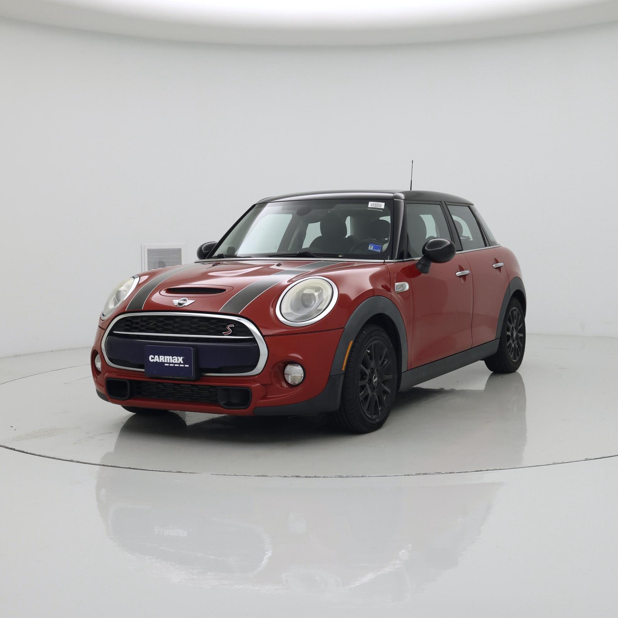 Thumbnail: 2015 MINI Cooper Hardtop - 4
