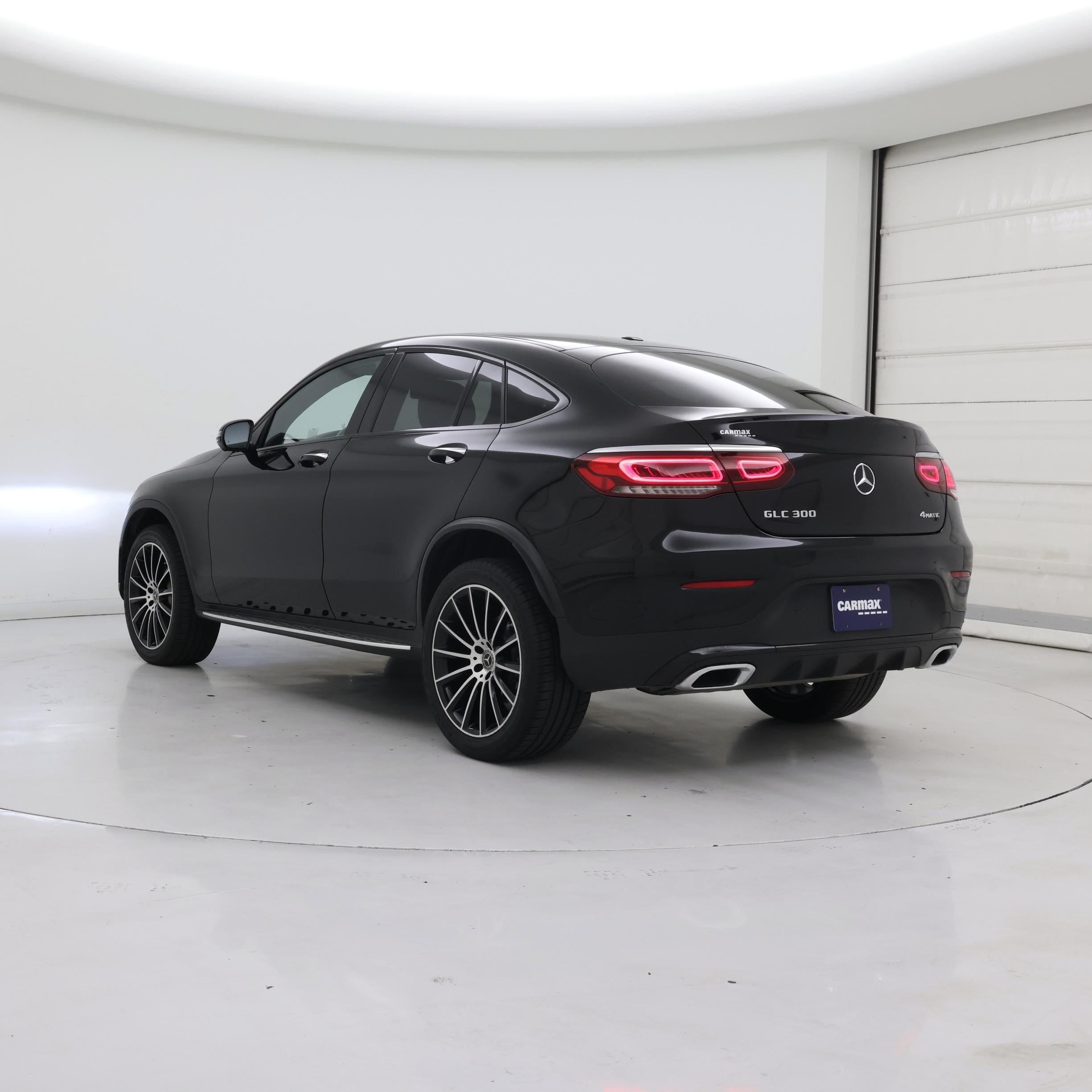 Thumbnail: 2023 Mercedes-Benz GLC - 2