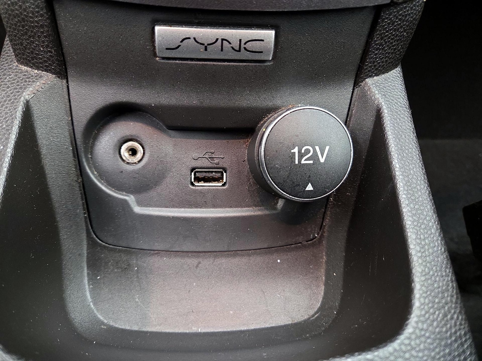 2016 Ford Fiesta S - Photo 18