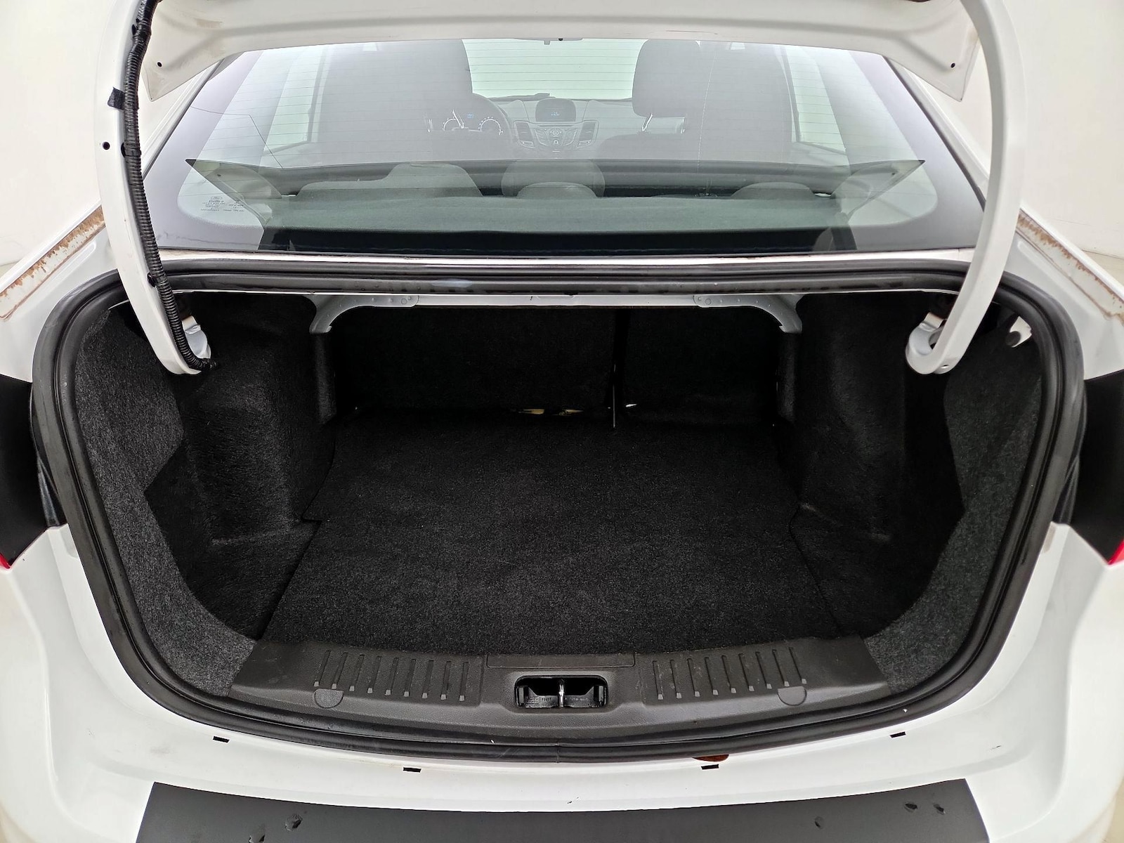 2016 Ford Fiesta S - Photo 20