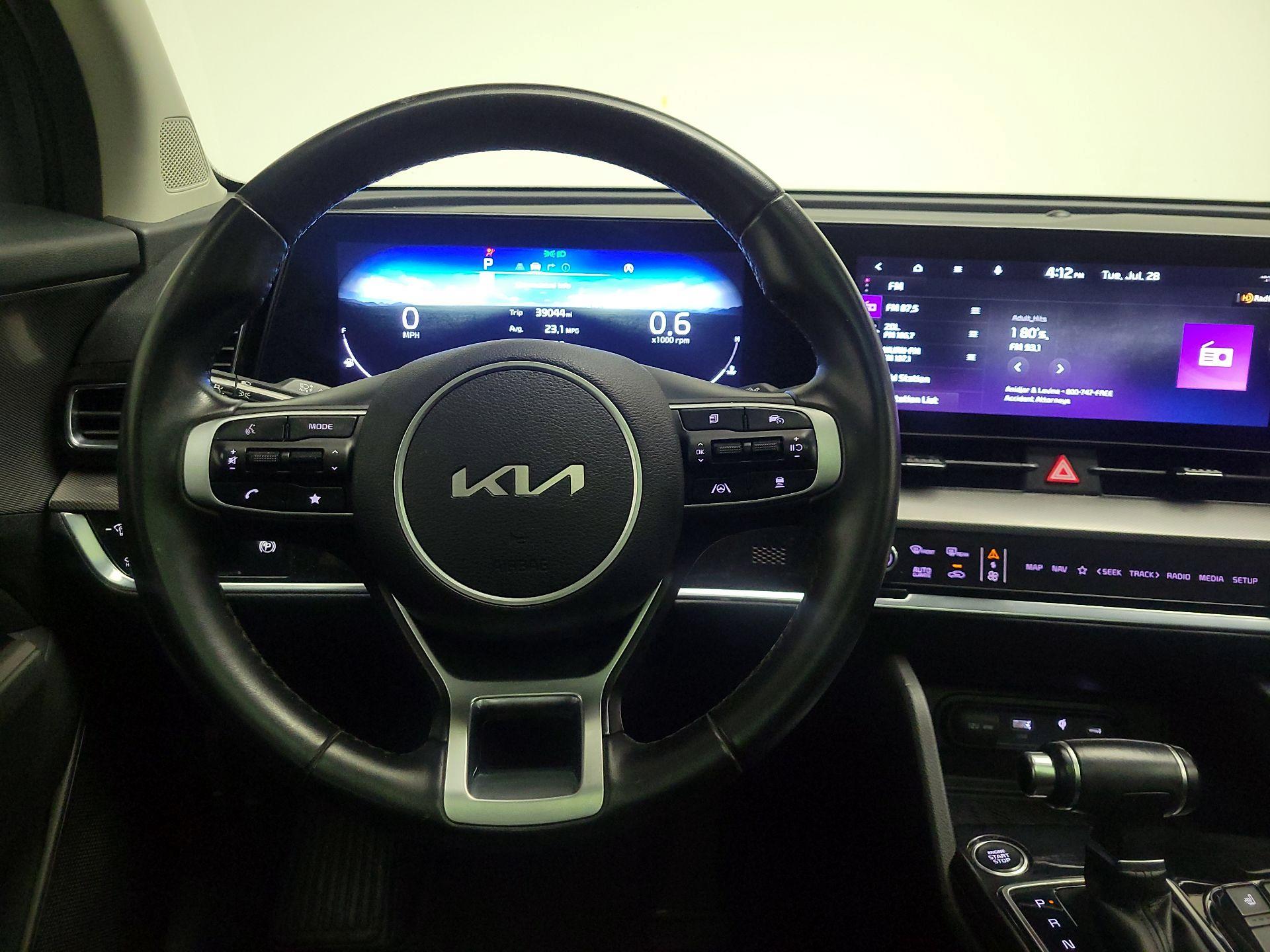 Thumbnail: 2023 Kia Sportage - 10