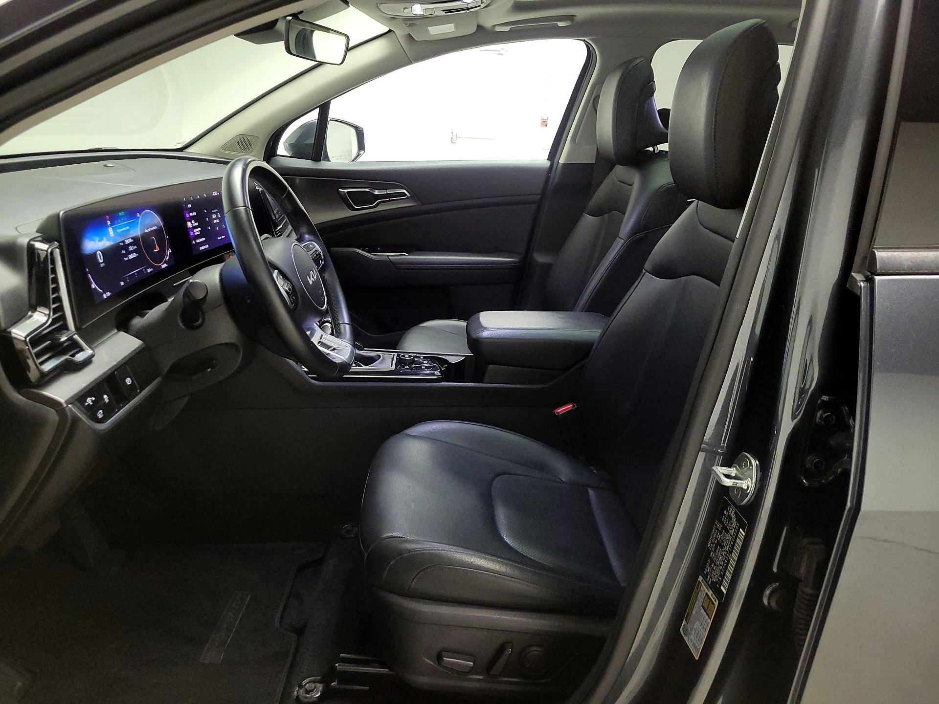 Thumbnail: 2023 Kia Sportage - 11