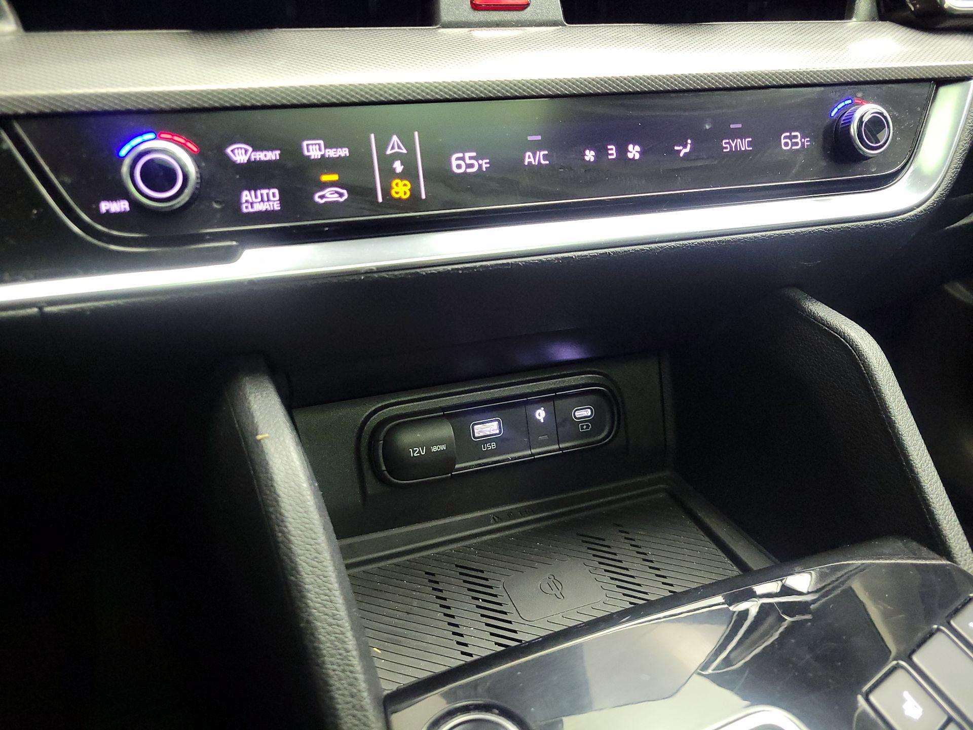 Thumbnail: 2023 Kia Sportage - 17