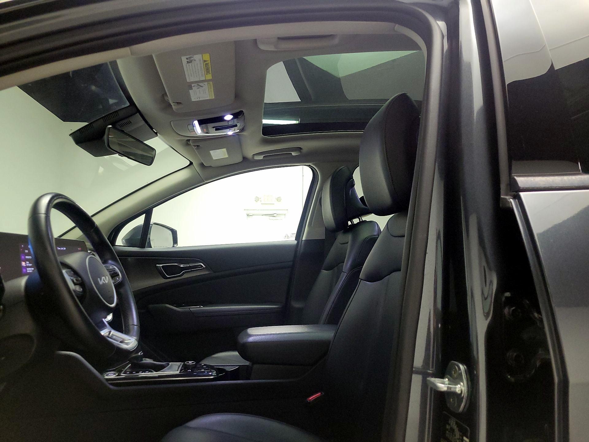 Thumbnail: 2023 Kia Sportage - 20