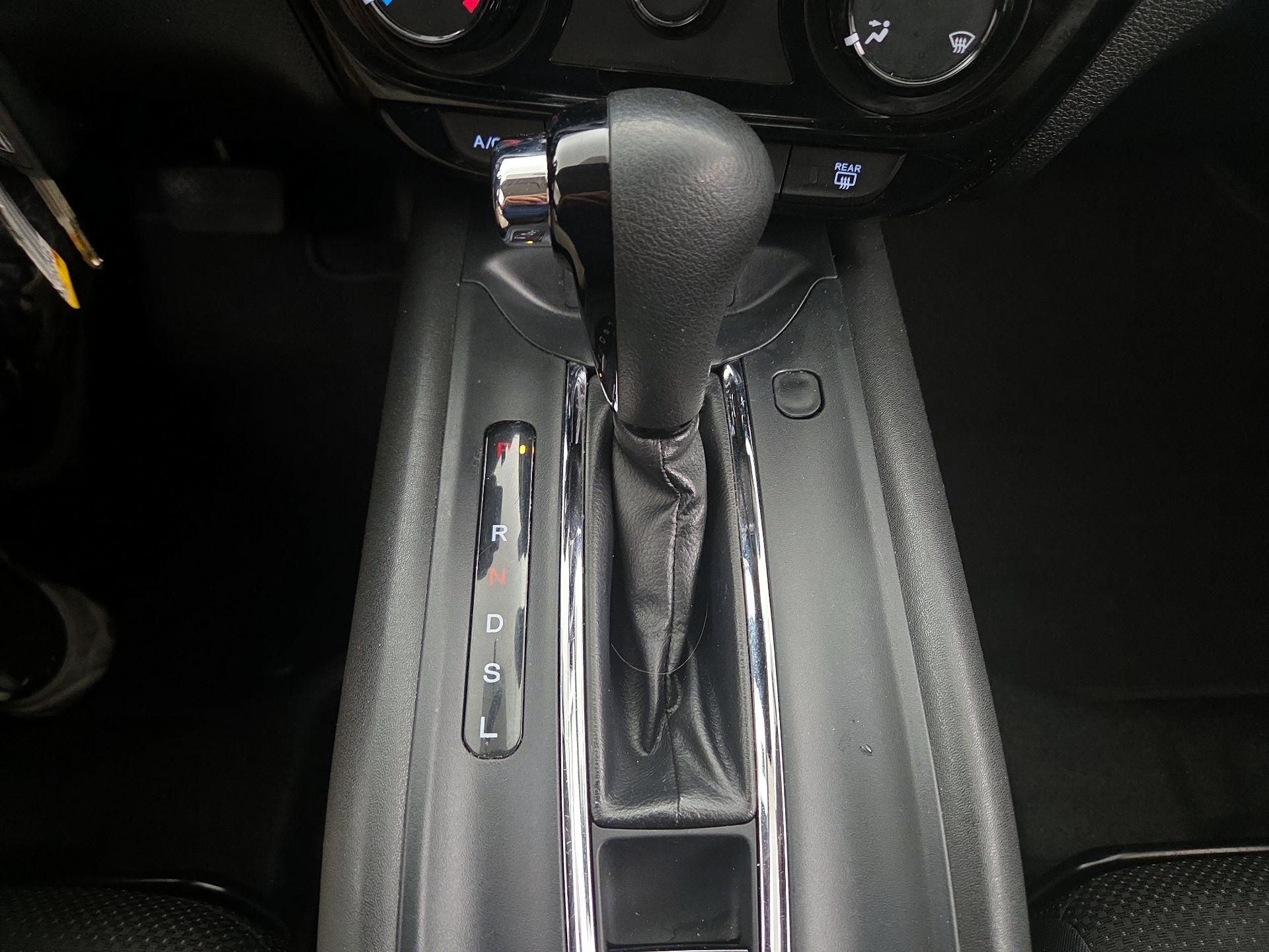 Thumbnail: 2021 Honda HR-V - 17