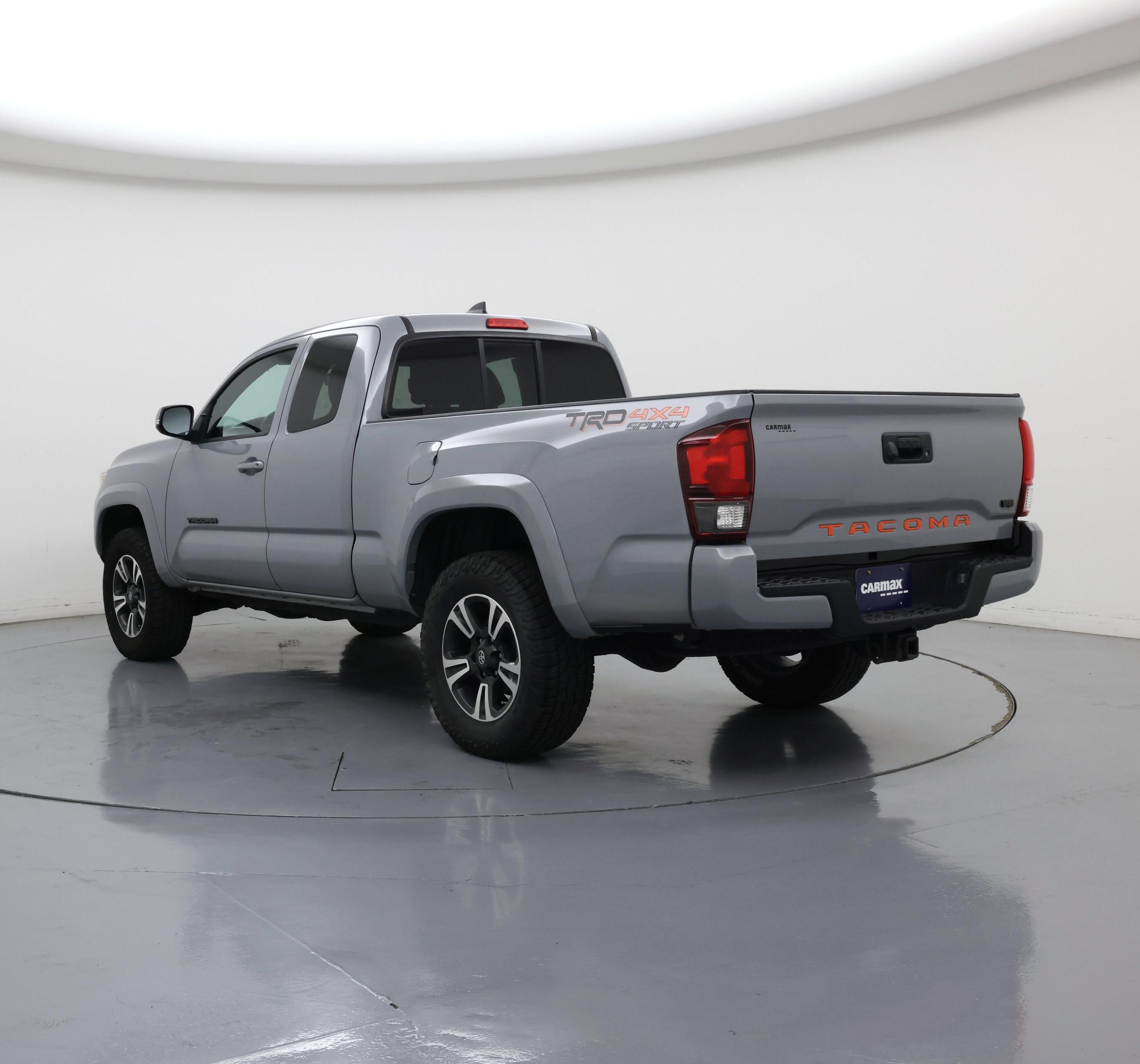 Thumbnail: 2018 Toyota Tacoma - 2