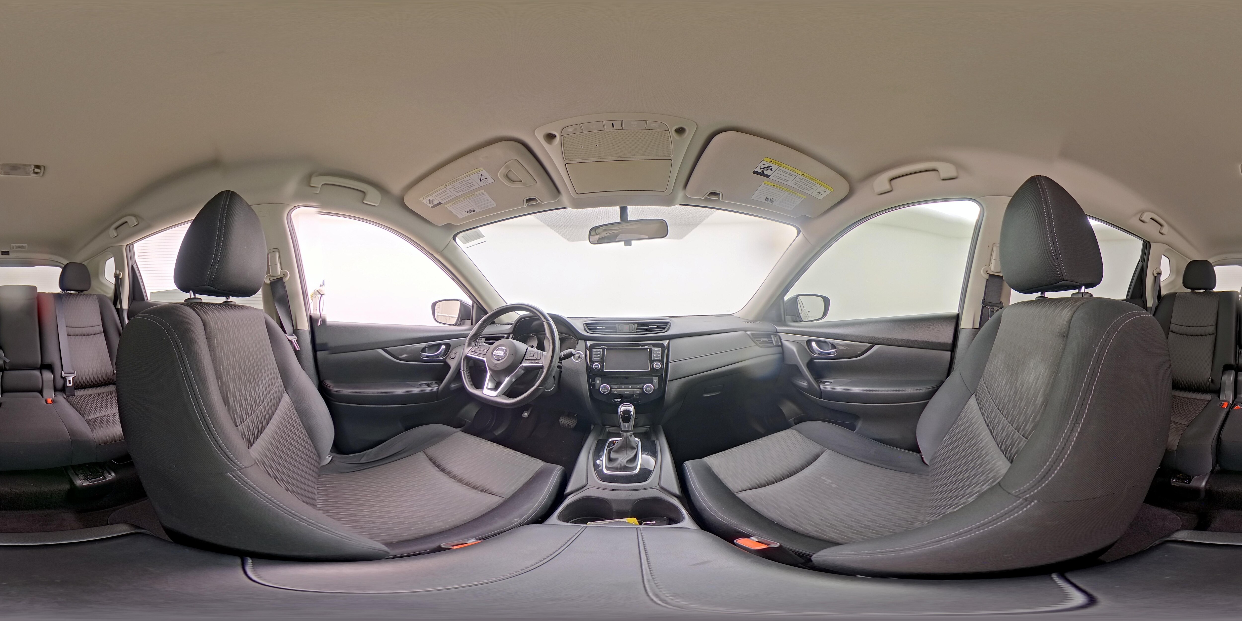 2017 Nissan Rogue SV - Photo 25
