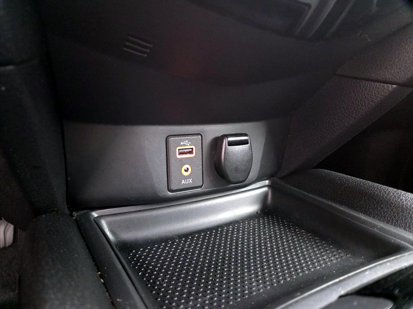 2017 Nissan Rogue SV - Photo 20