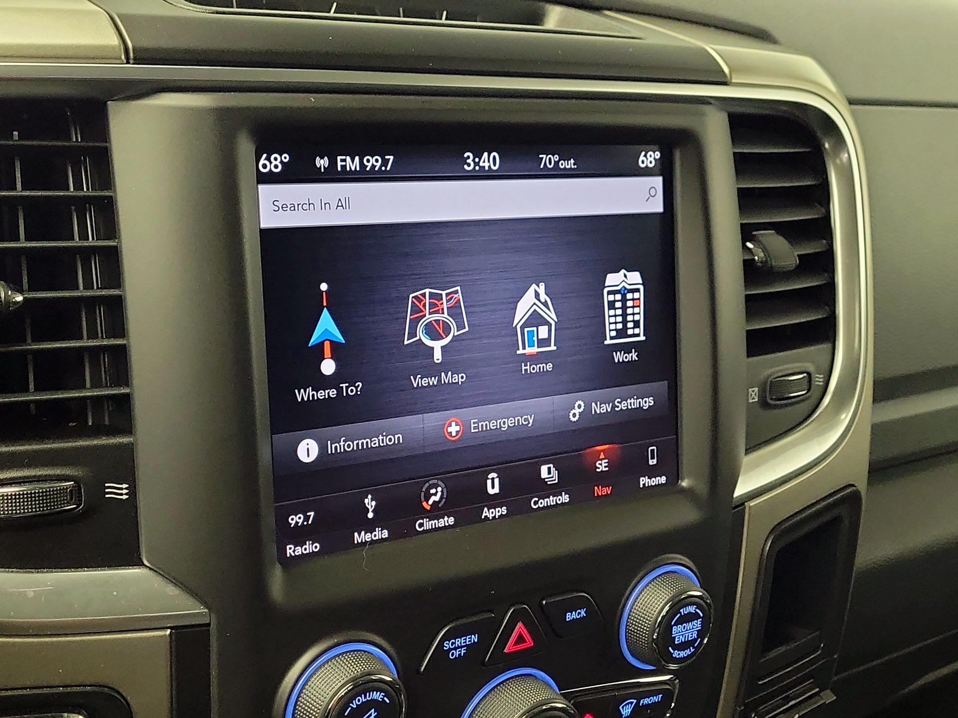 Thumbnail: 2019 RAM 1500 Classic - 14