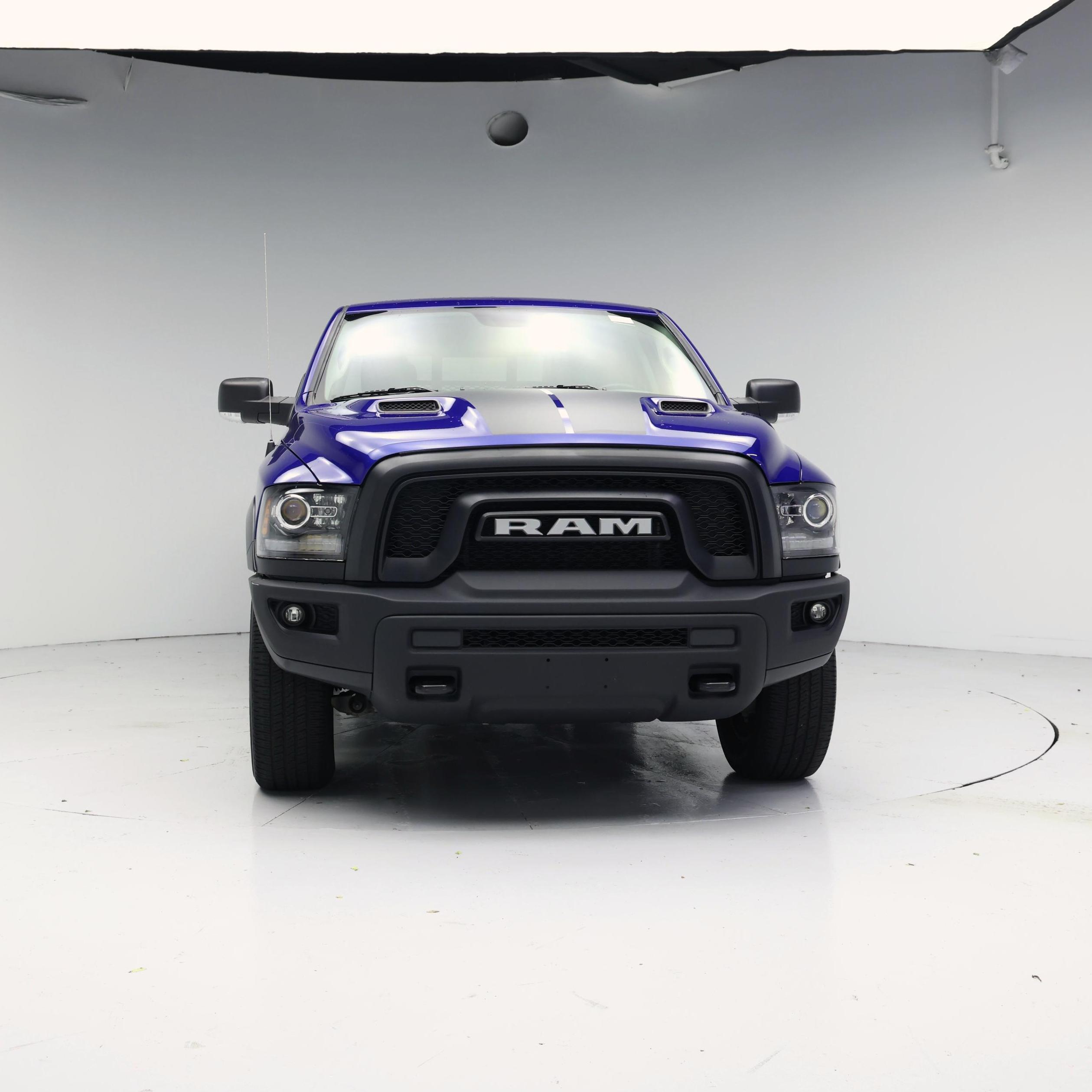 Thumbnail: 2019 RAM 1500 Classic - 5