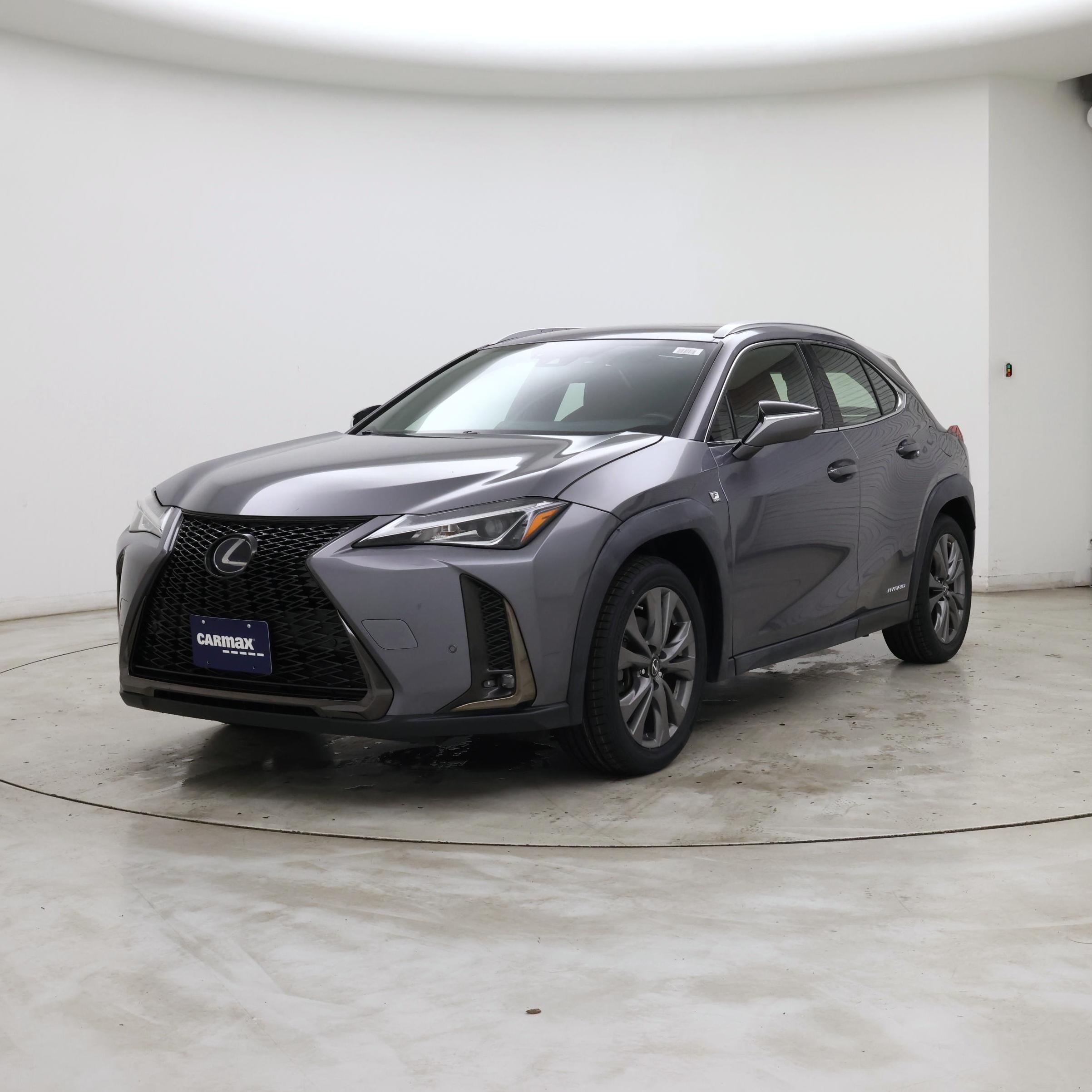 Thumbnail: 2020 Lexus UX - 4