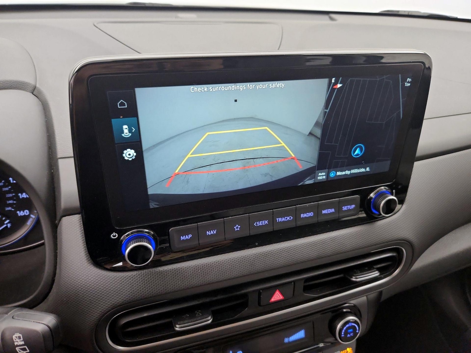 2023 Hyundai Kona SEL - Photo 16