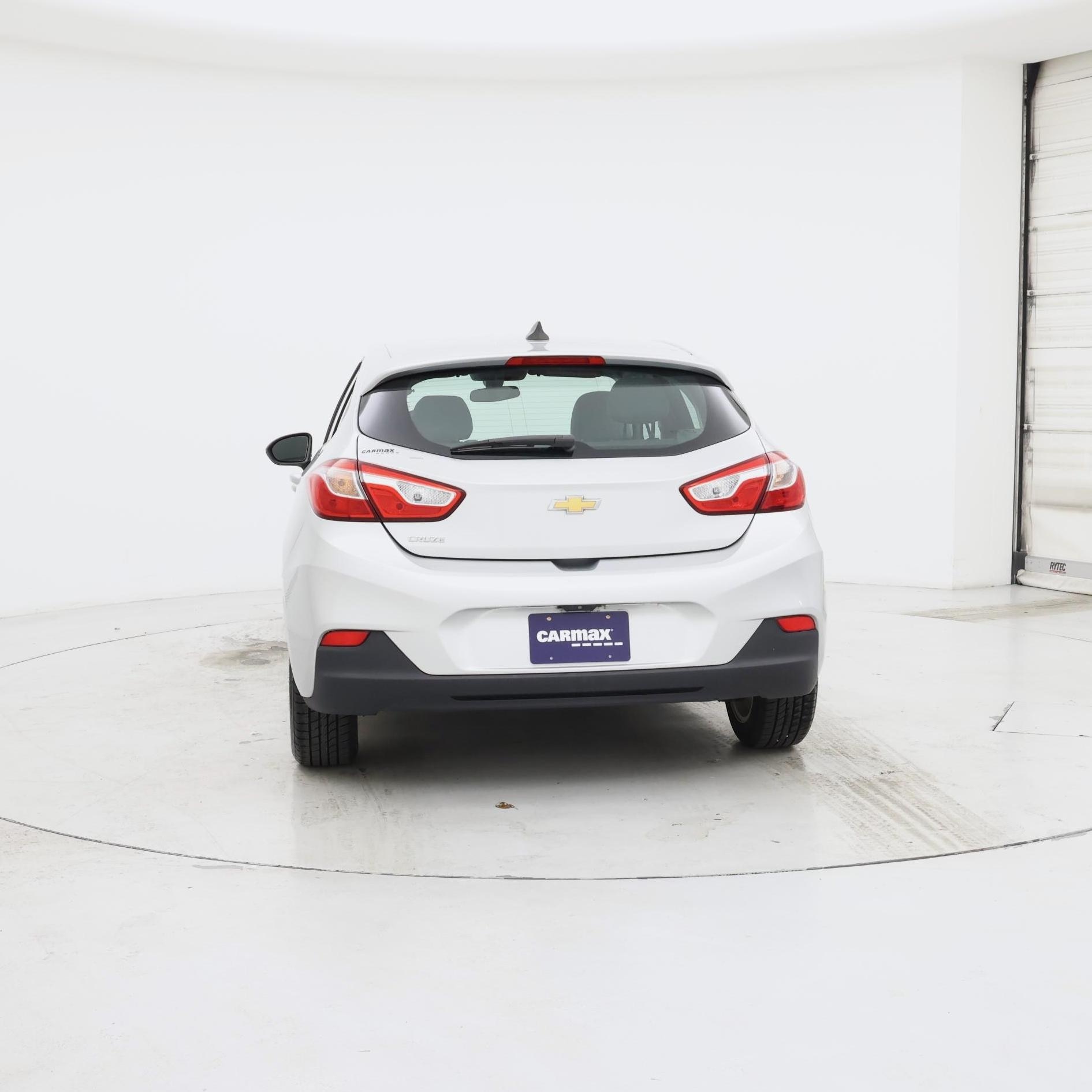 Thumbnail: 2019 Chevrolet Cruze - 6