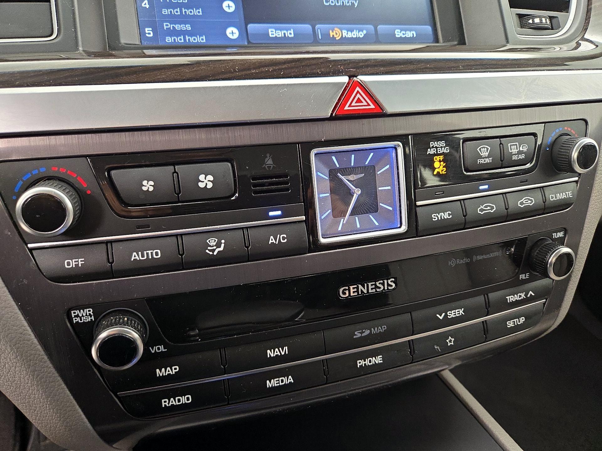 Thumbnail: 2019 Genesis G80 - 17