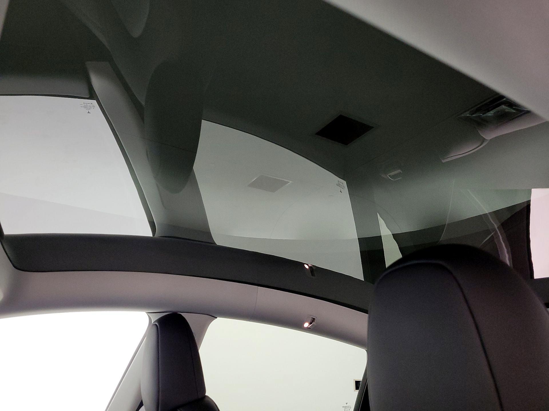 Thumbnail: 2023 Tesla Model Y - 18