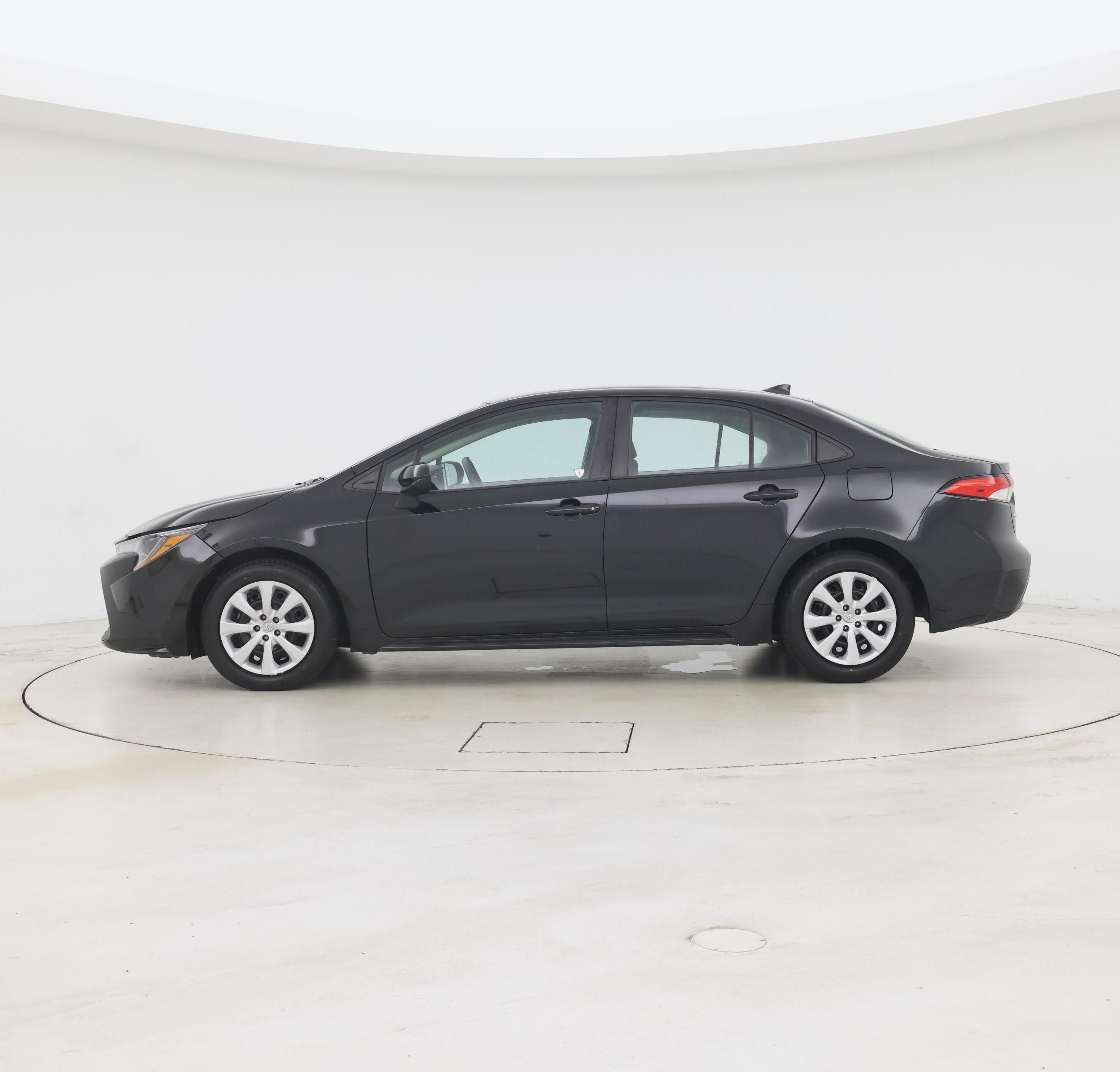 Thumbnail: 2021 Toyota Corolla - 3